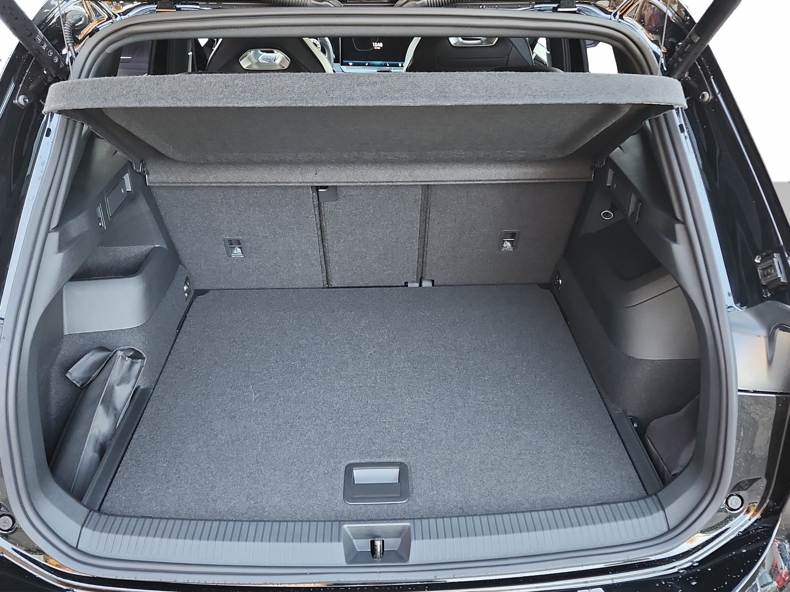 VW Tiguan 2.0 TSI DSG R-Line 4Motion-image-13