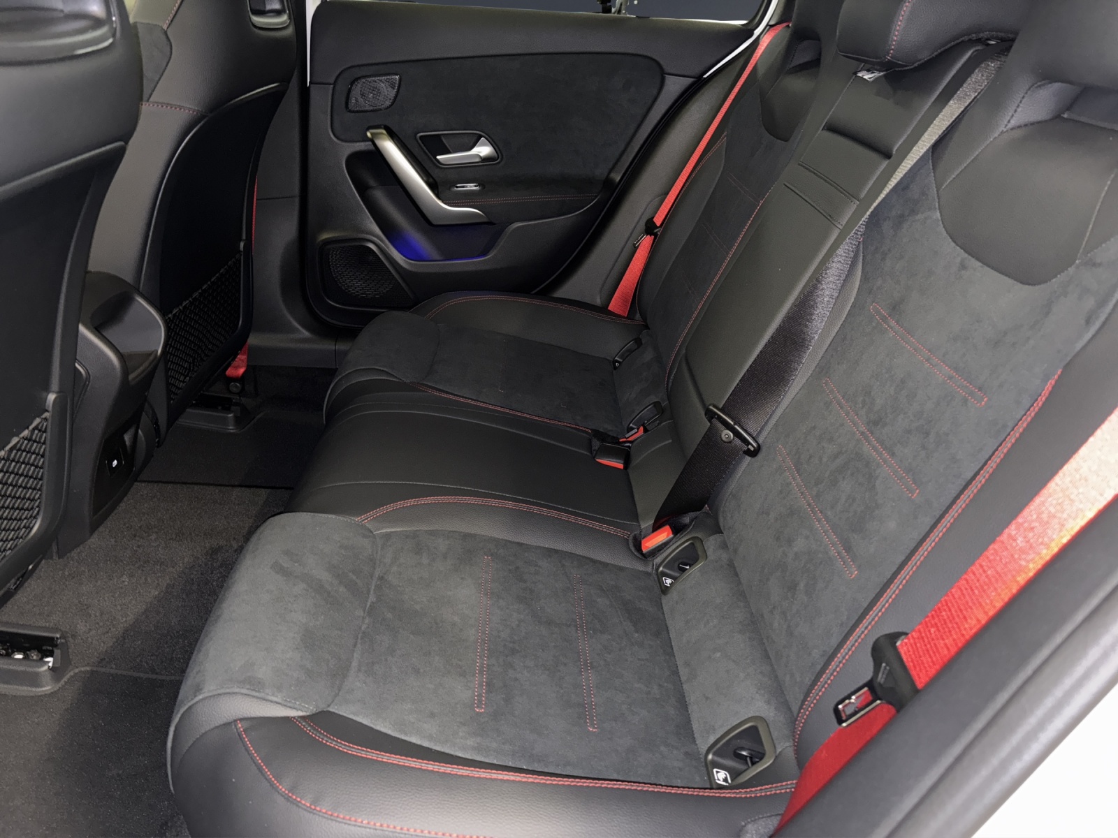 MERCEDES-BENZ A AMG 35 4M Berline Compacte-image-10