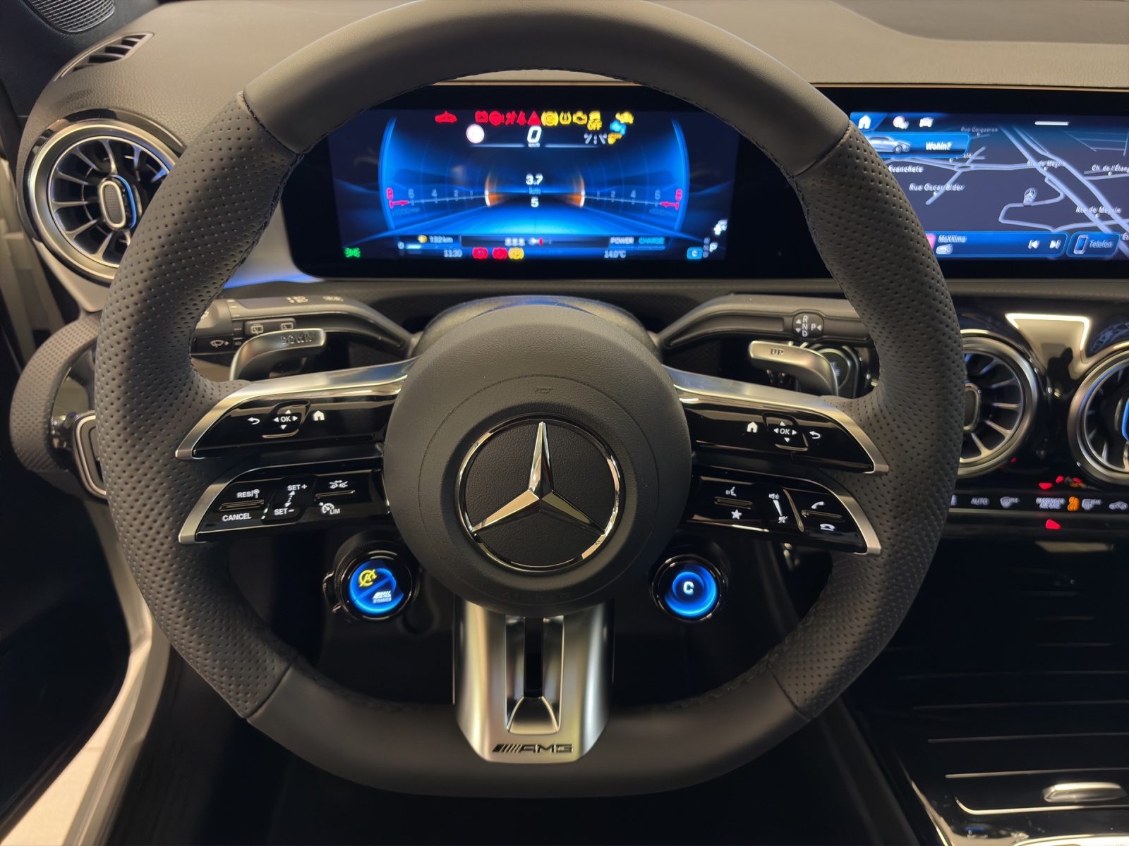 MERCEDES-BENZ A AMG 35 4M Berline Compacte-image-6