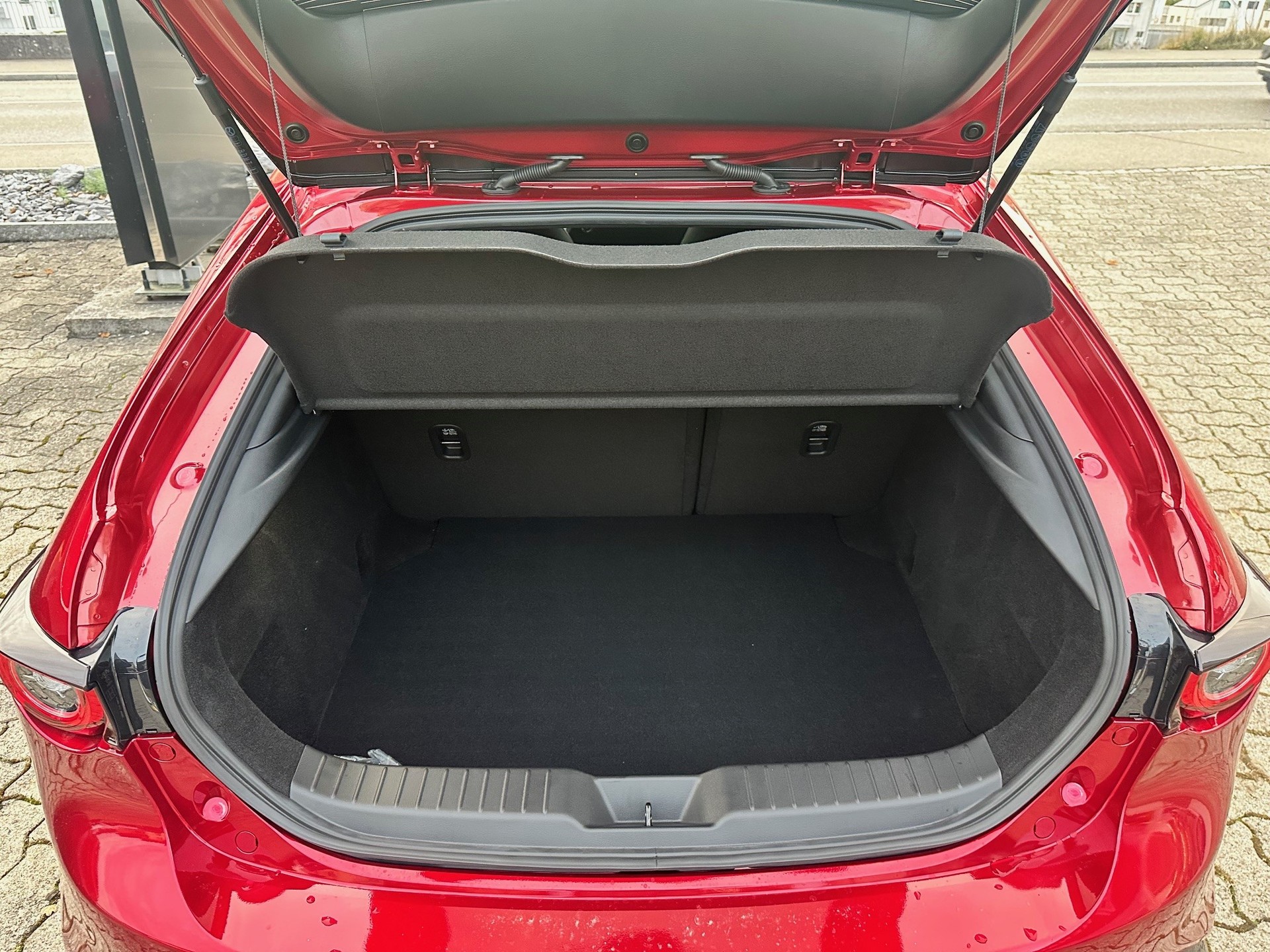 MAZDA 3 Hatchback SKYACTIV-G M Hybrid 140 Exclusive Line Automat-image-11