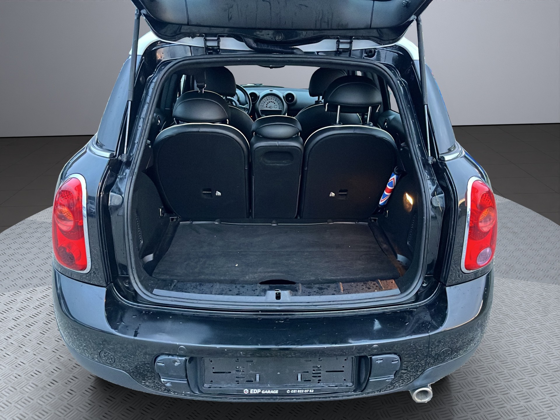 MINI Countryman Cooper D ALL4 Steptronic-image-16