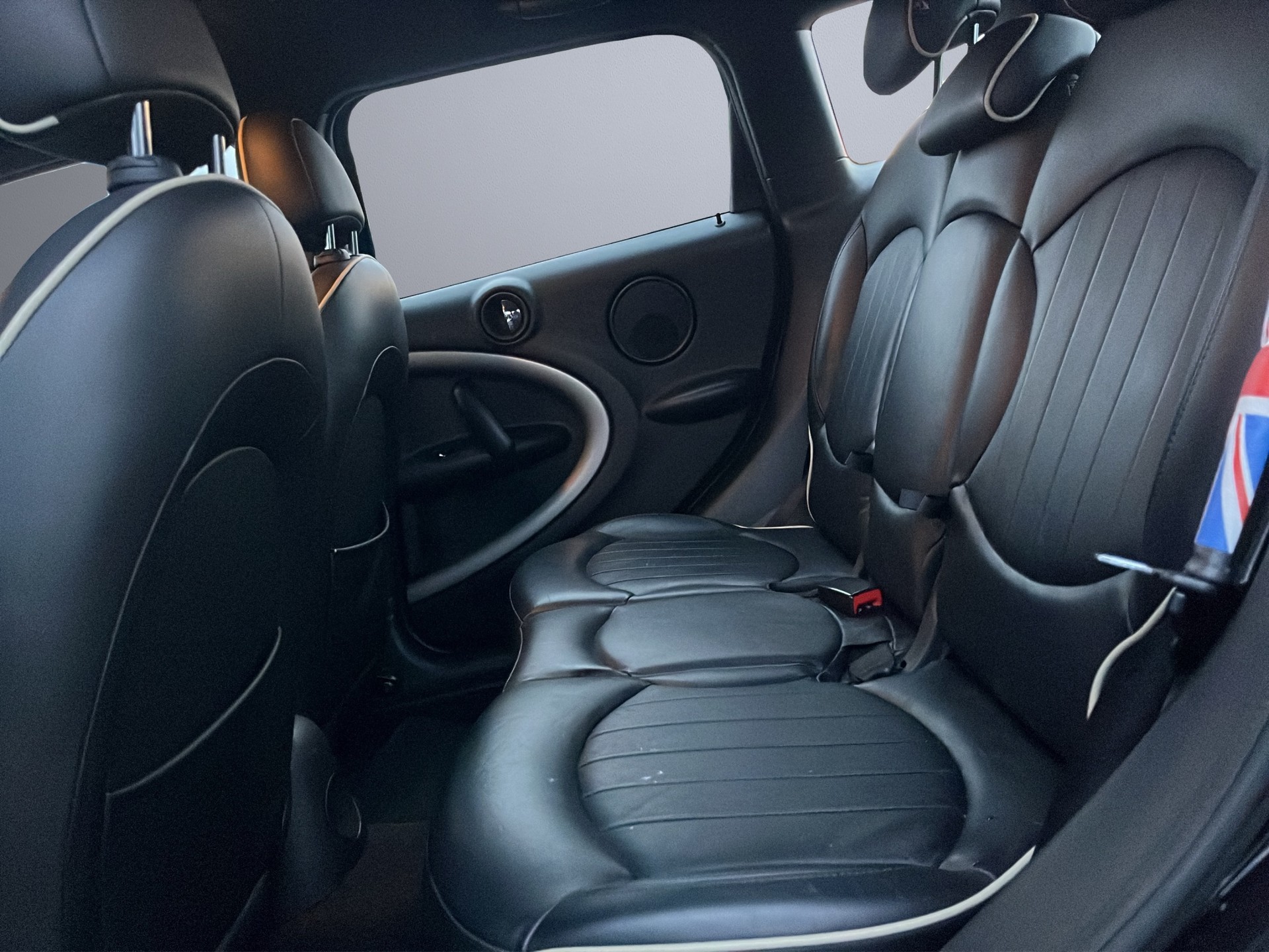 MINI Countryman Cooper D ALL4 Steptronic-image-14