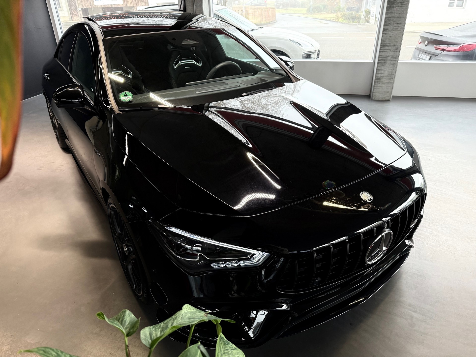 MERCEDES-BENZ CLA 45 S AMG 4Matic+ 8G-DCT-image-2