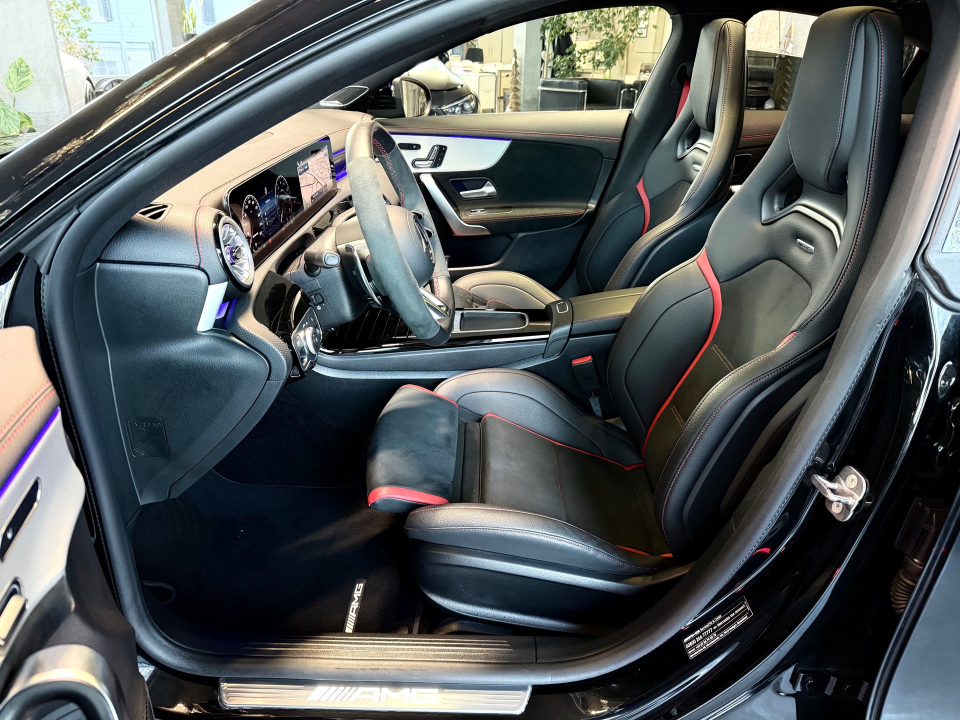 MERCEDES-BENZ CLA 45 S AMG 4Matic+ 8G-DCT-image-11