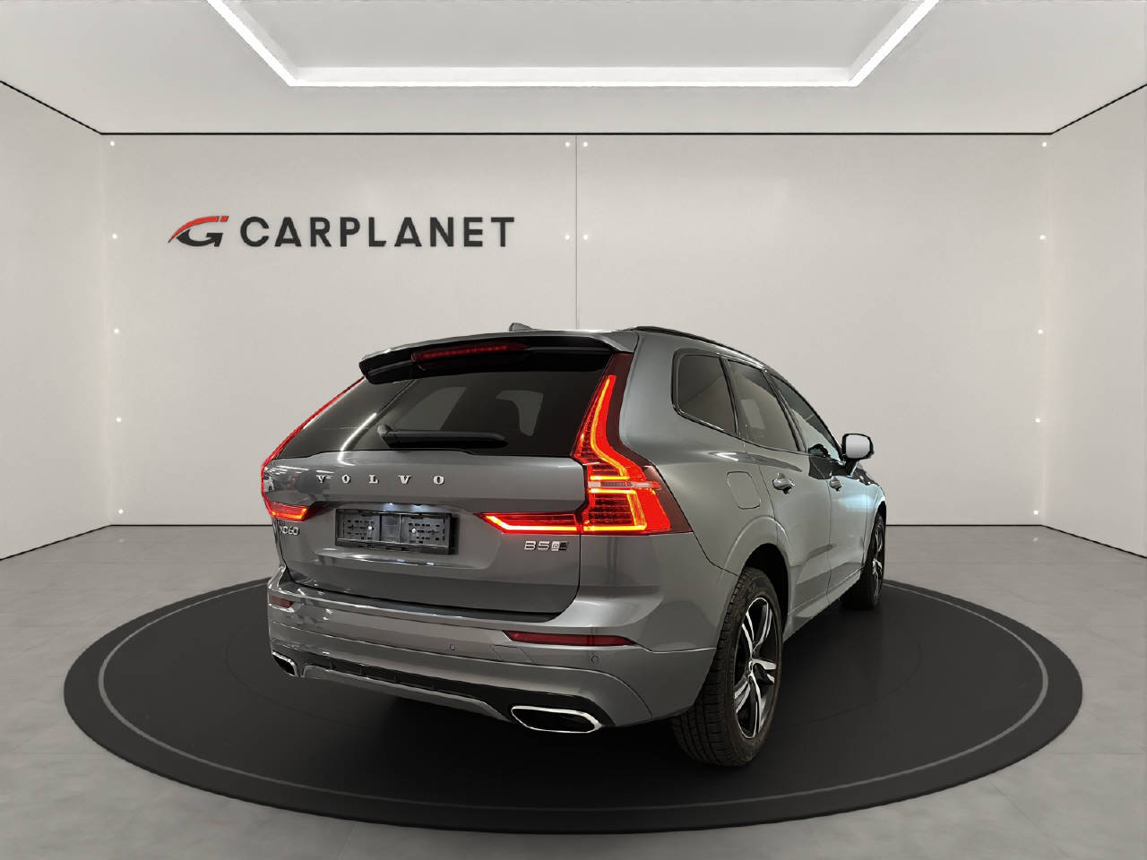 VOLVO XC60 2.0 B5 MH R-Design AWD-image-3