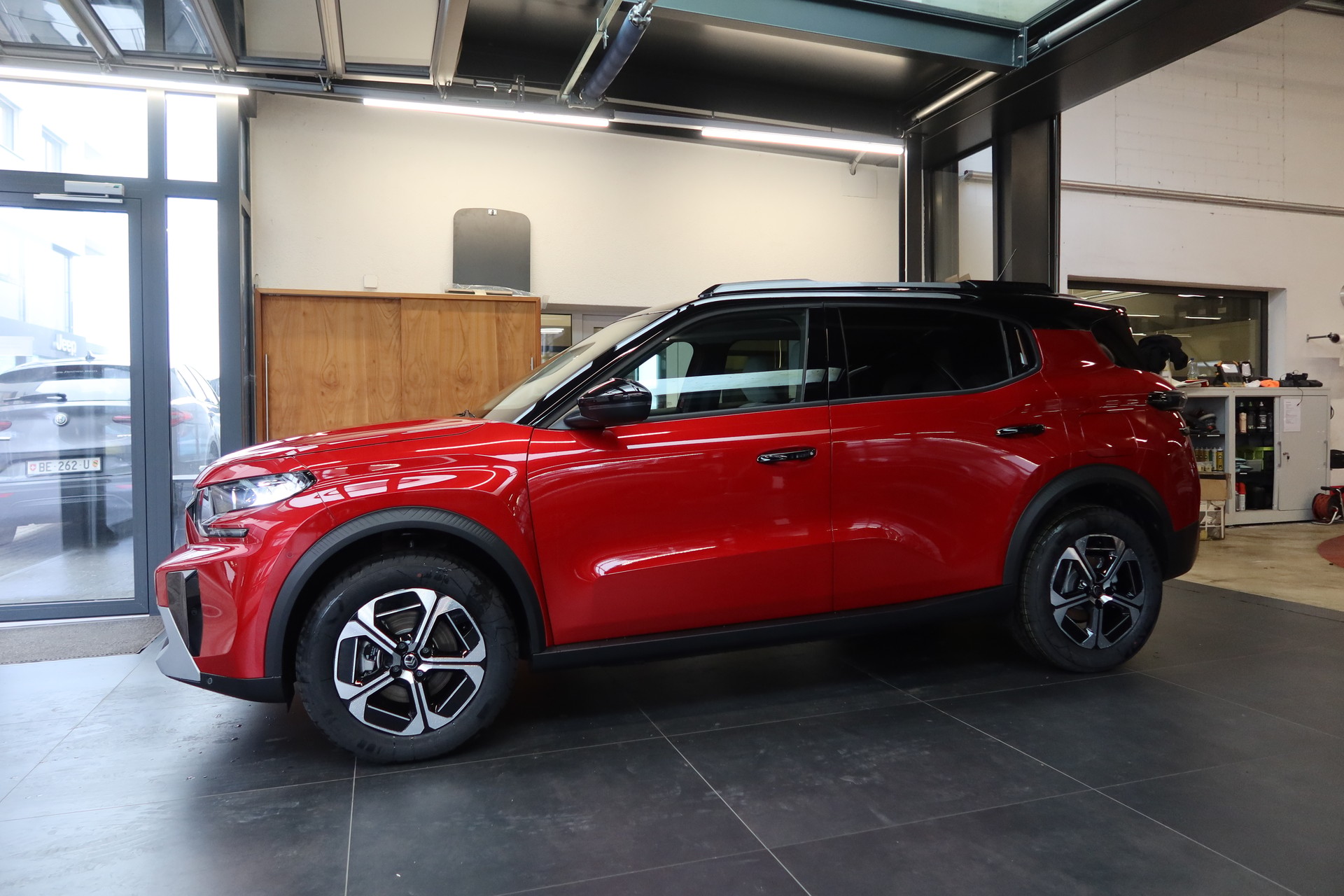 CITROEN e-C3 Aircross 54kWh Max-image-2