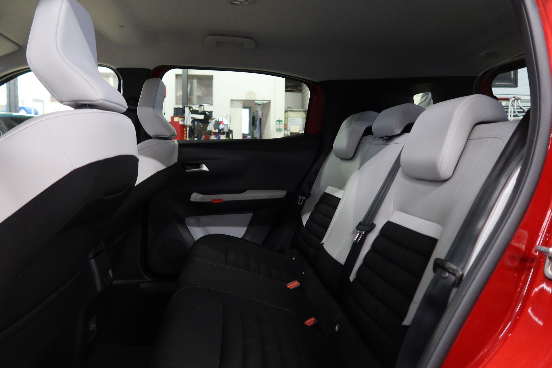 CITROEN e-C3 Aircross 54kWh Max-image-10