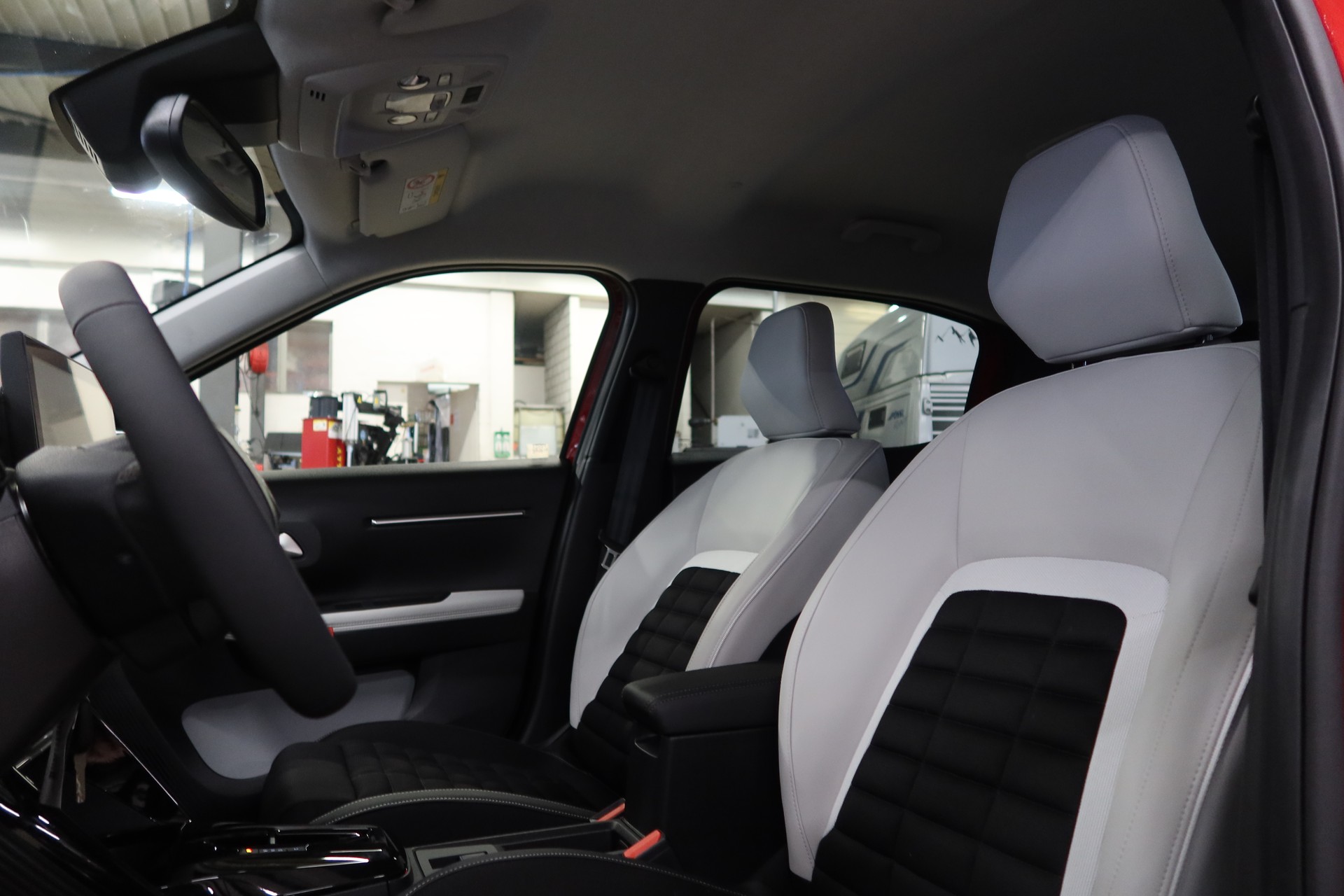 CITROEN e-C3 Aircross 54kWh Max-image-9