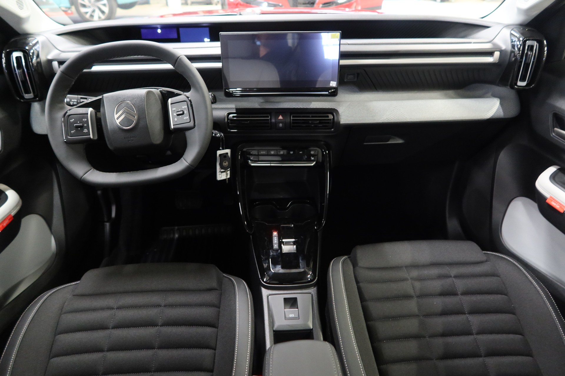 CITROEN e-C3 Aircross 54kWh Max-image-8
