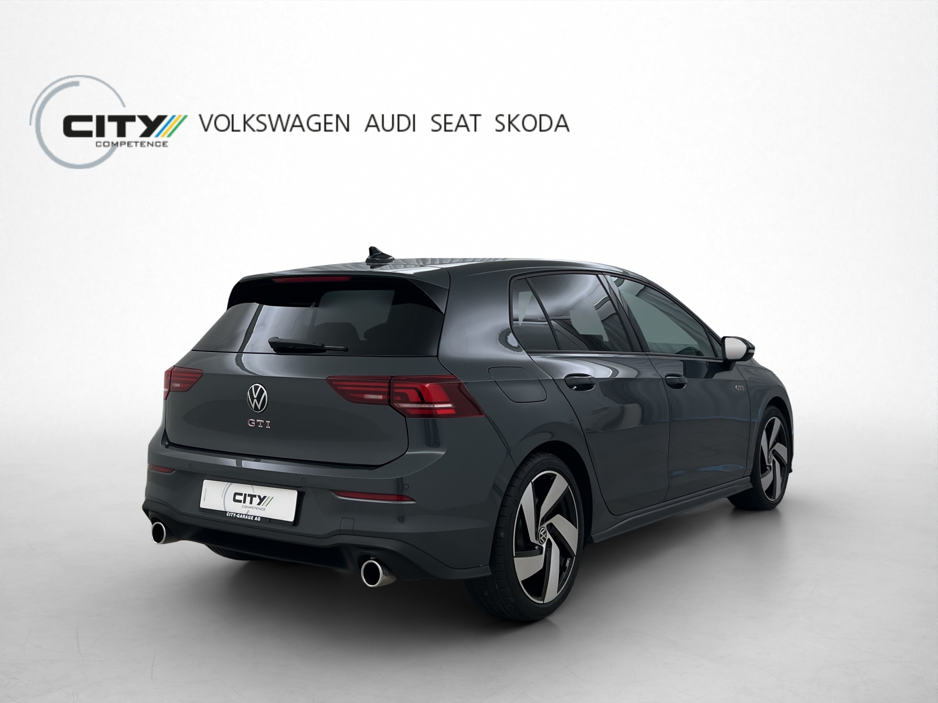 VW Golf 8 2.0 TSI GTI DSG-image-2
