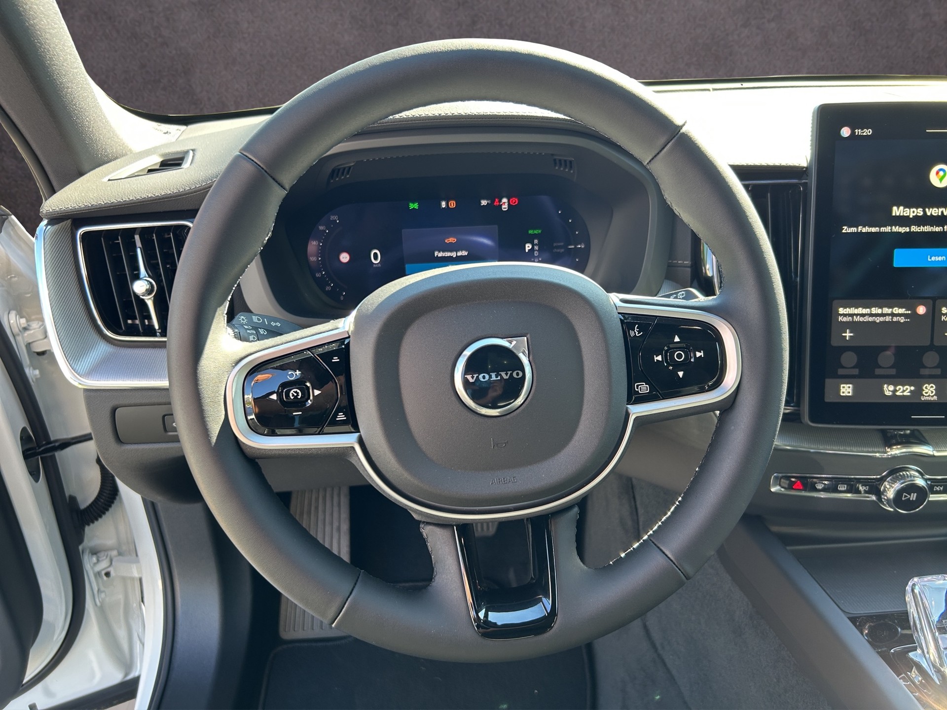 VOLVO XC60 2.0 T8 TE Black Edition eAWD-image-13