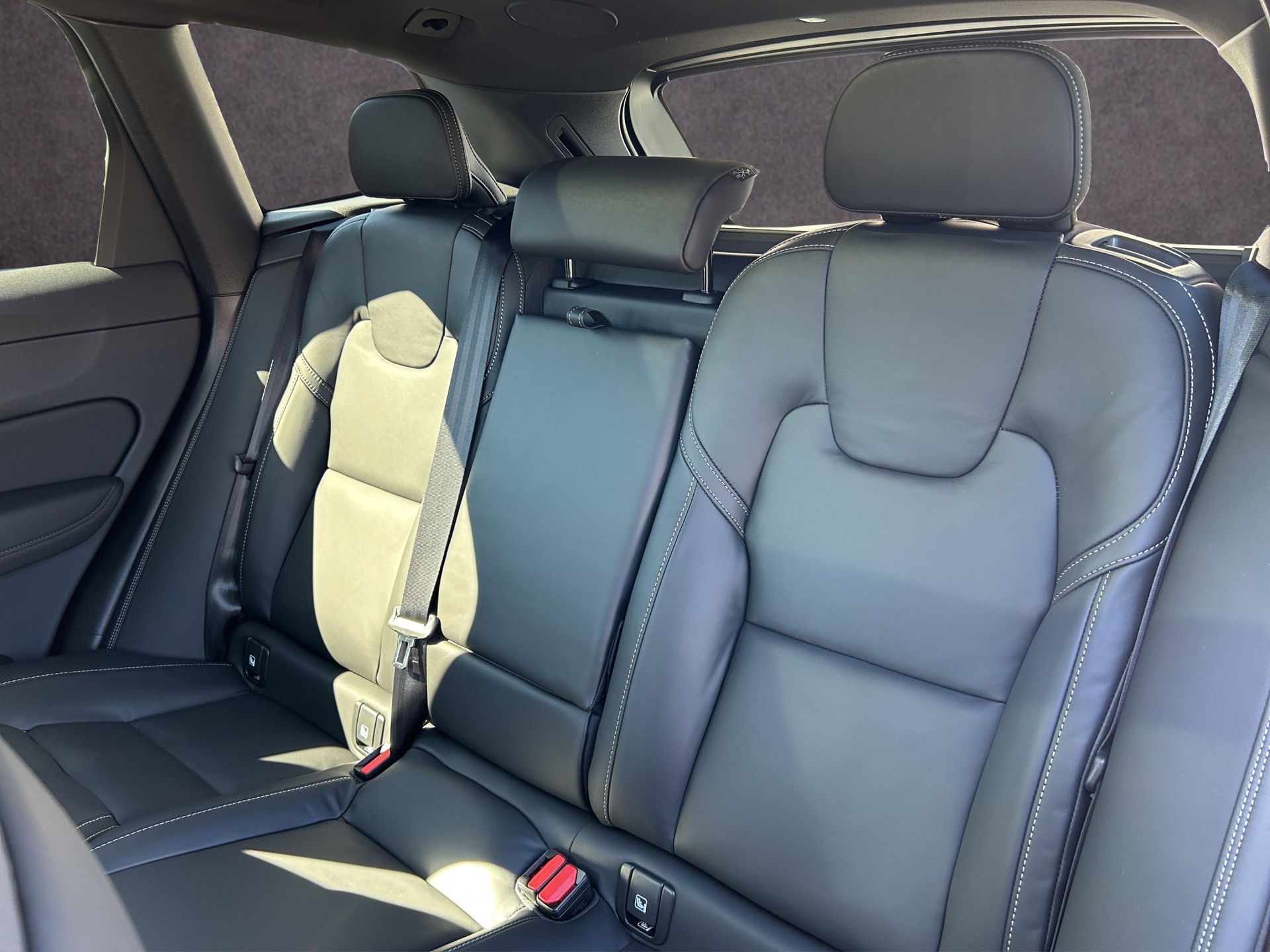 VOLVO XC60 2.0 T8 TE Black Edition eAWD-image-14
