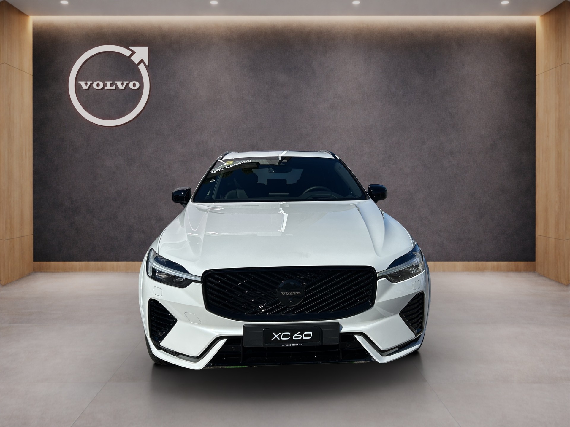 VOLVO XC60 2.0 T8 TE Black Edition eAWD-image-1