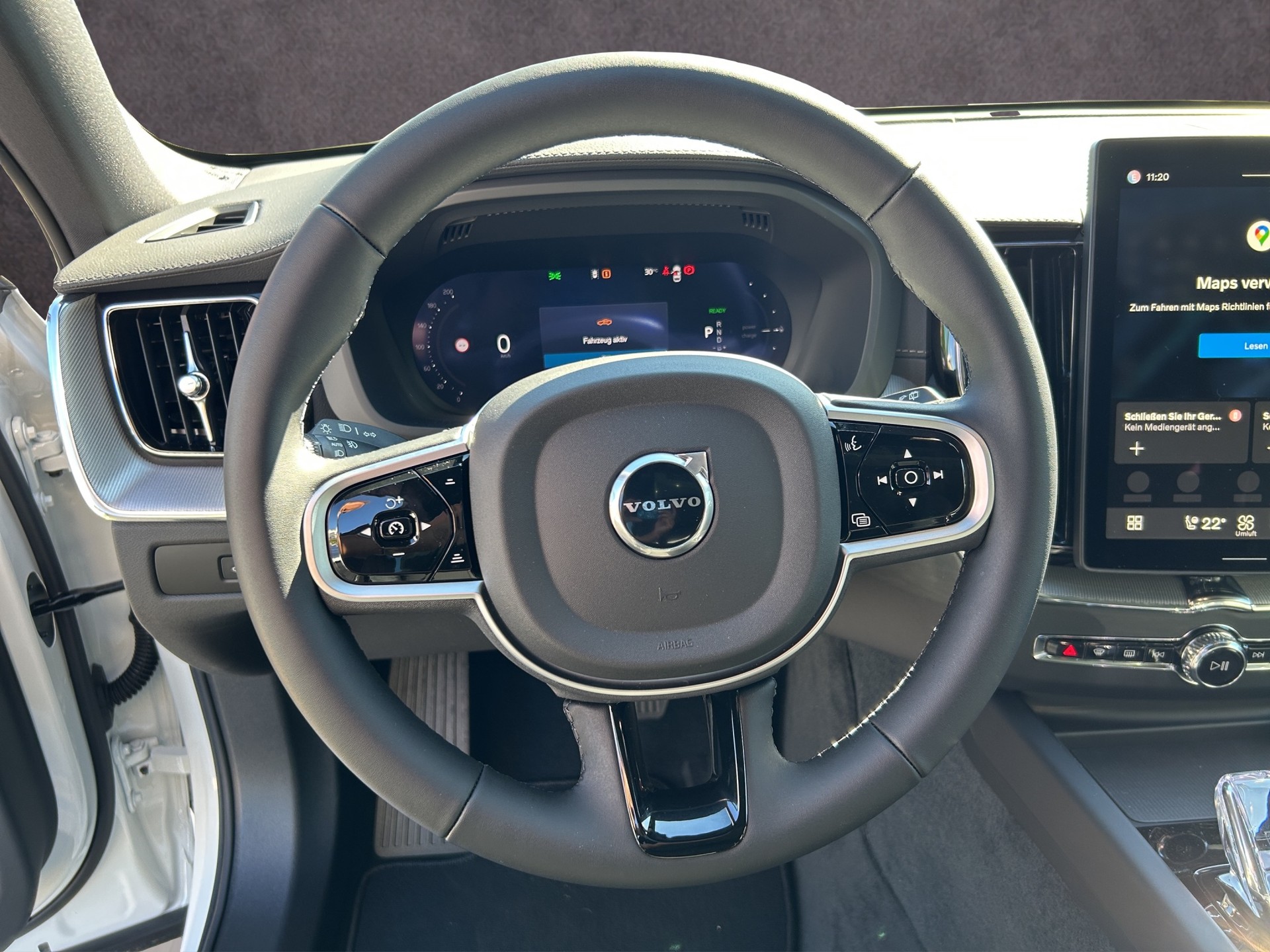 VOLVO XC60 2.0 T8 TE Black Edition eAWD-image-11