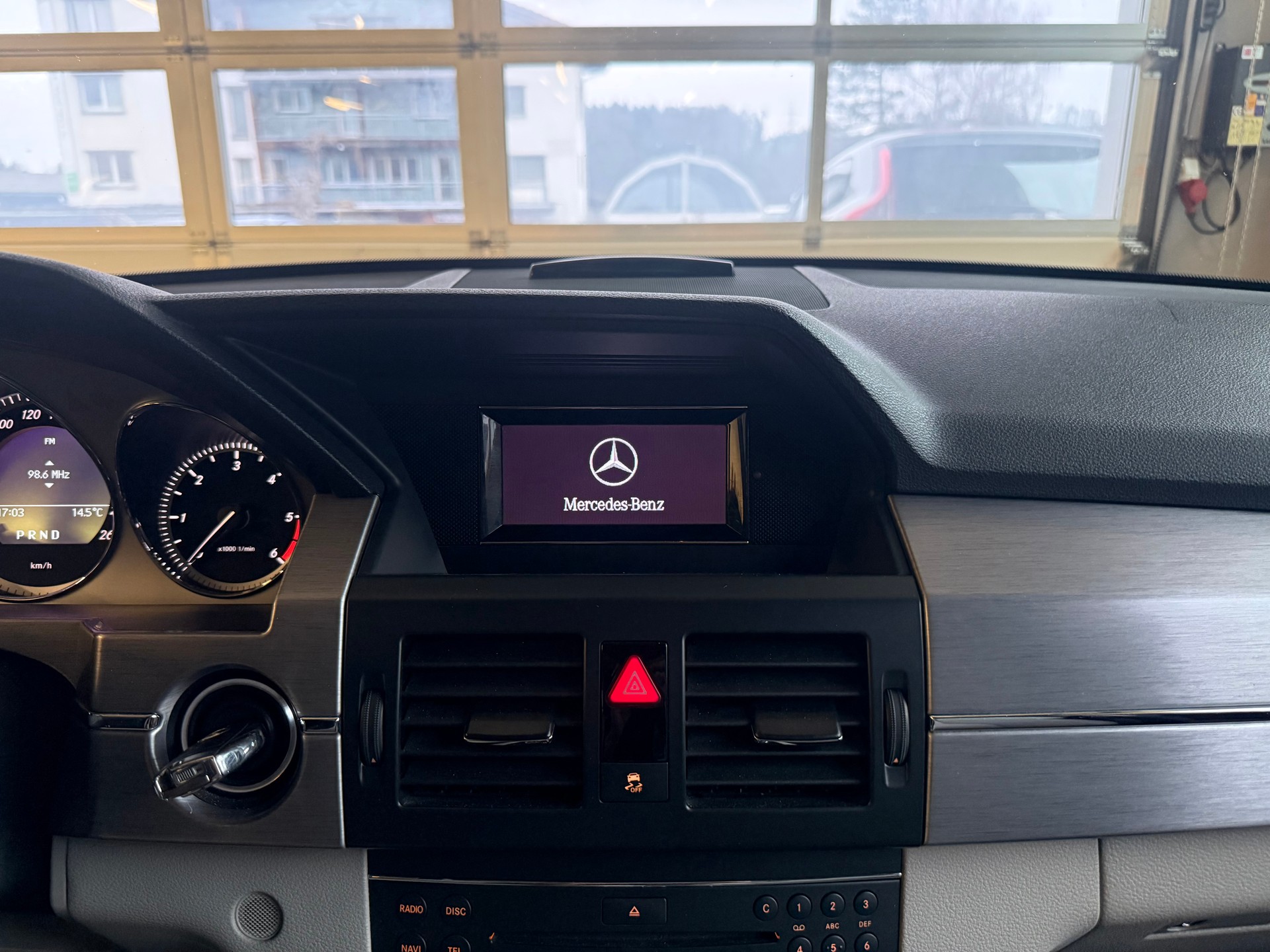 MERCEDES-BENZ GLK 220 CDI BlueEfficiency 4Matic 7G-Tronic-image-15