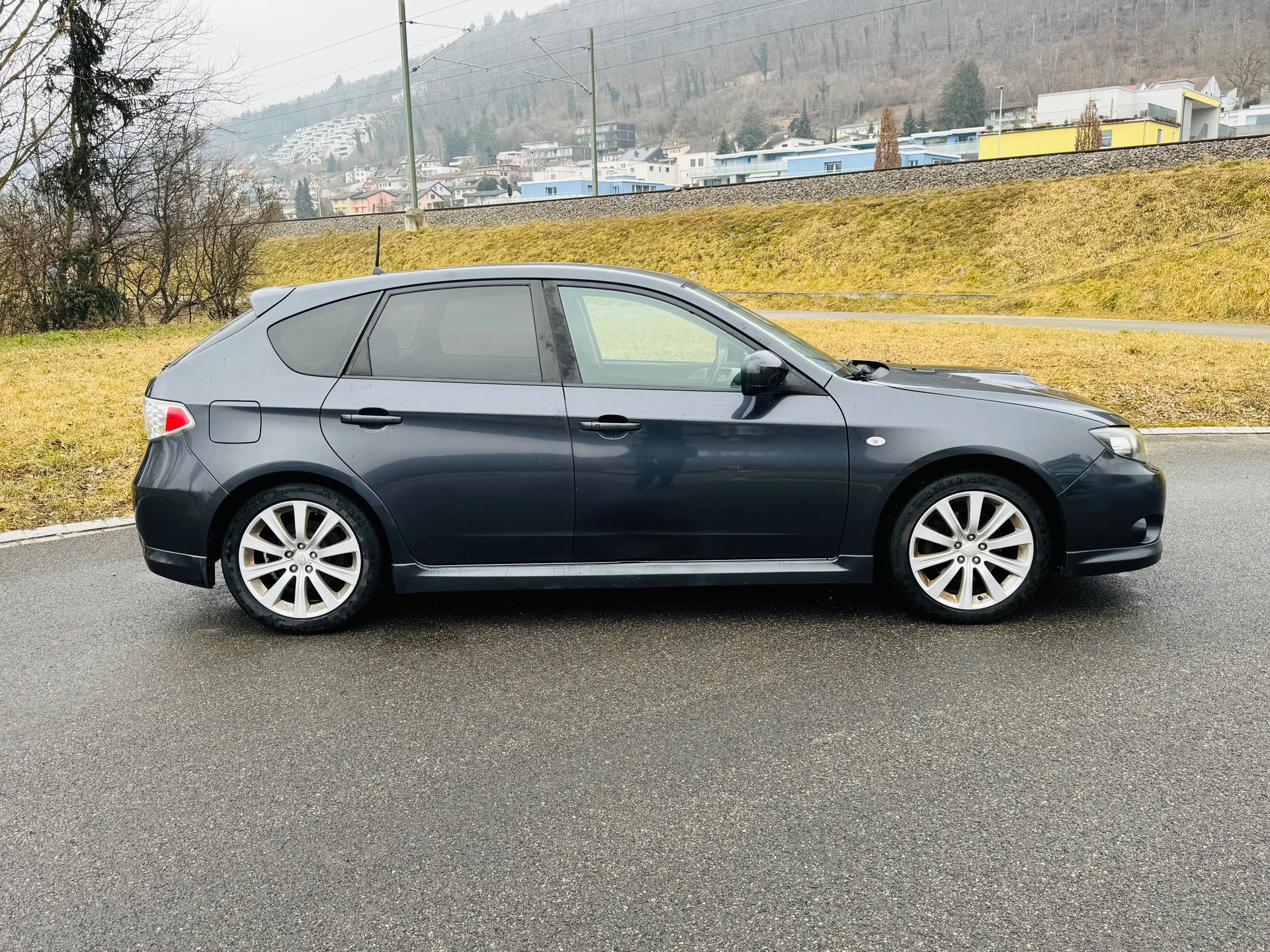SUBARU Impreza 2.0D Swiss-image-6