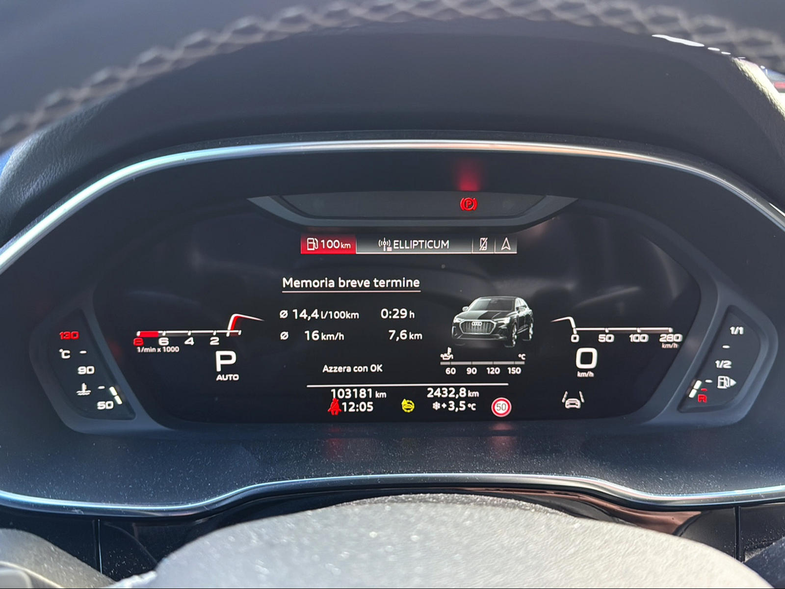 AUDI Q3 Sportback 35 TFSI S line Attraction S-tronic-image-11