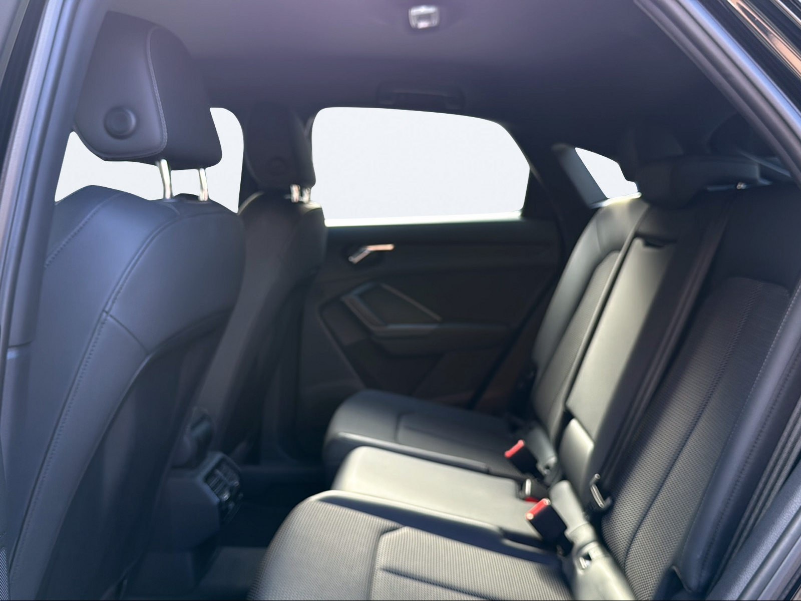 AUDI Q3 Sportback 35 TFSI S line Attraction S-tronic-image-13