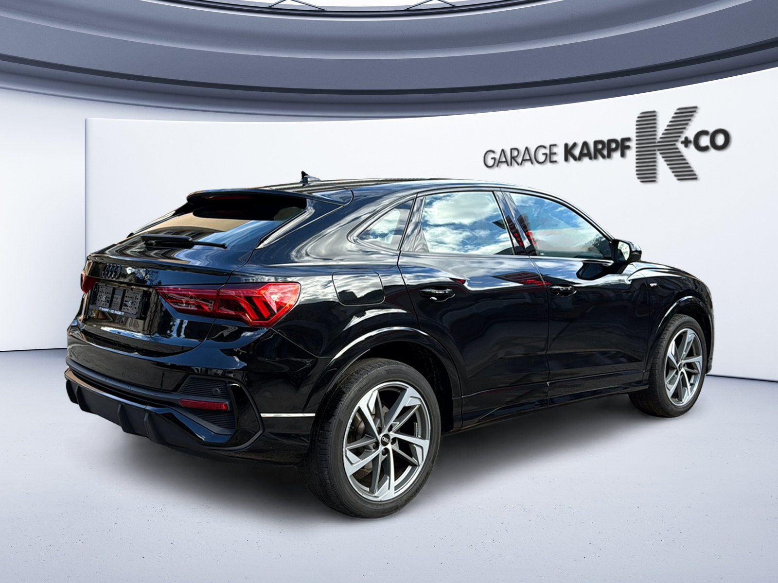 AUDI Q3 Sportback 35 TFSI S line Attraction S-tronic-image-4