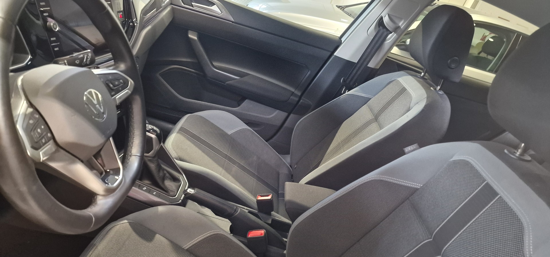 VW Polo 1.0 TSI Style DSG-image-13