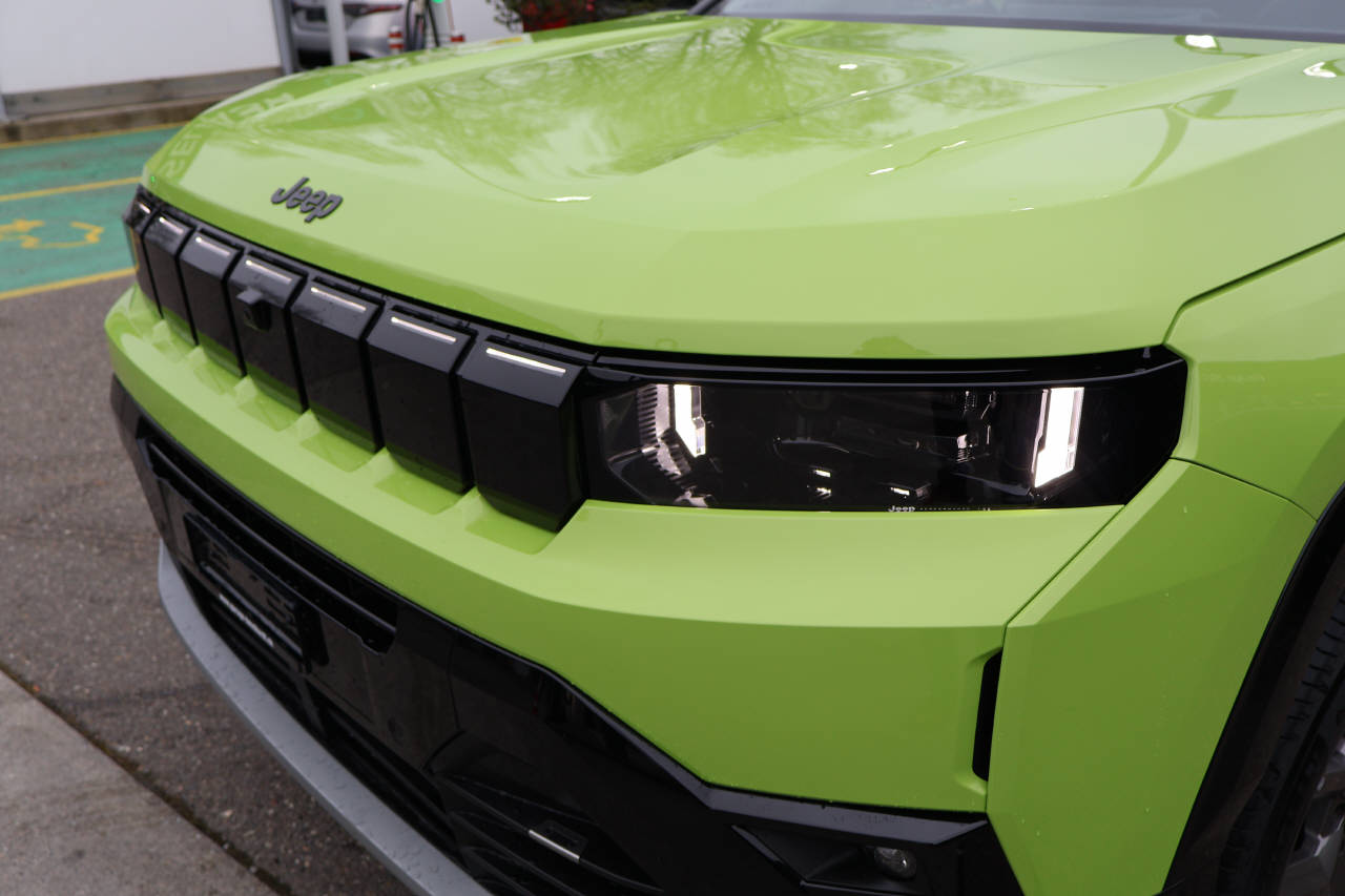 JEEP Compass 1.2 MHEV First Edition-image-6