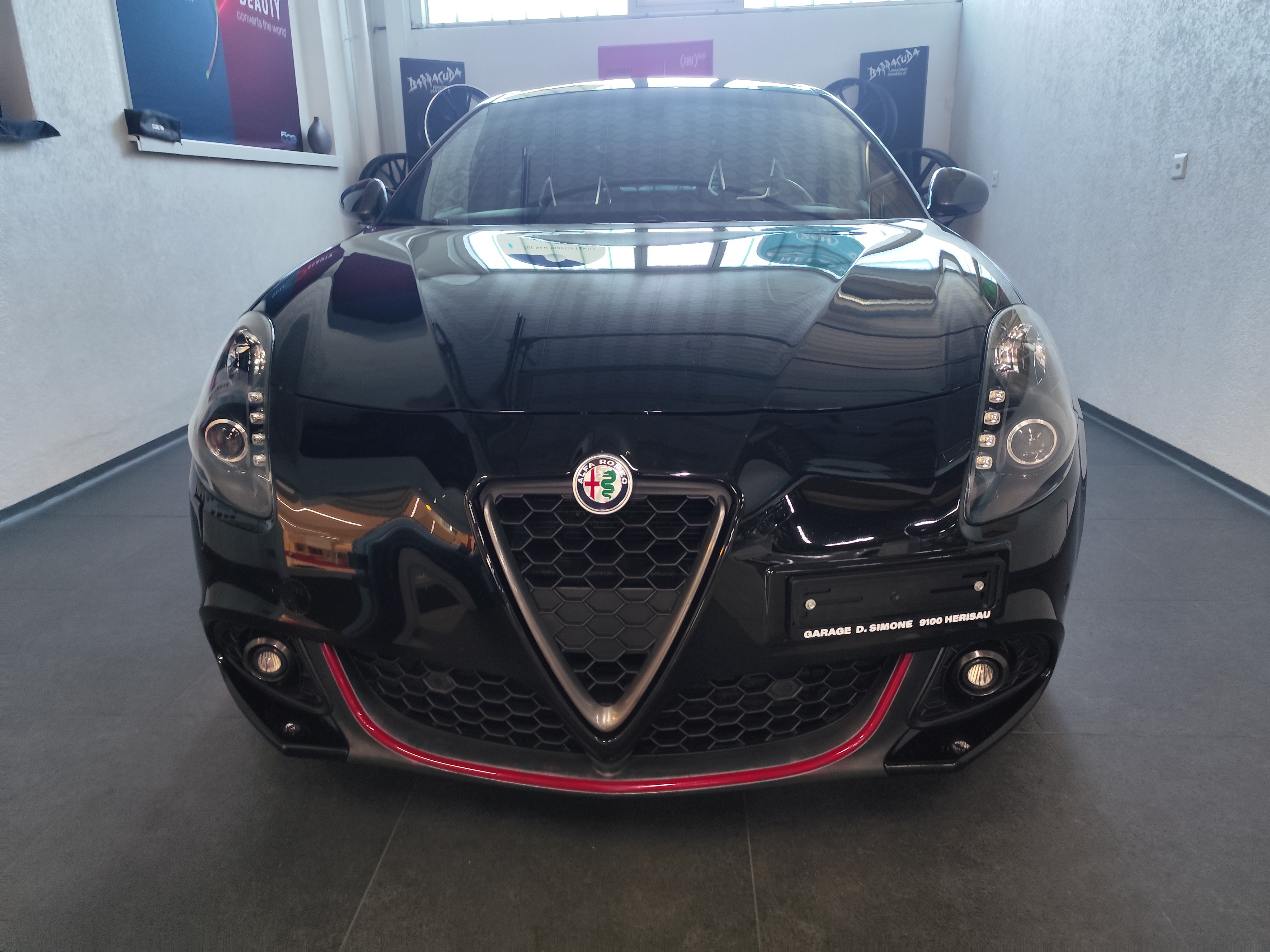 Car photo