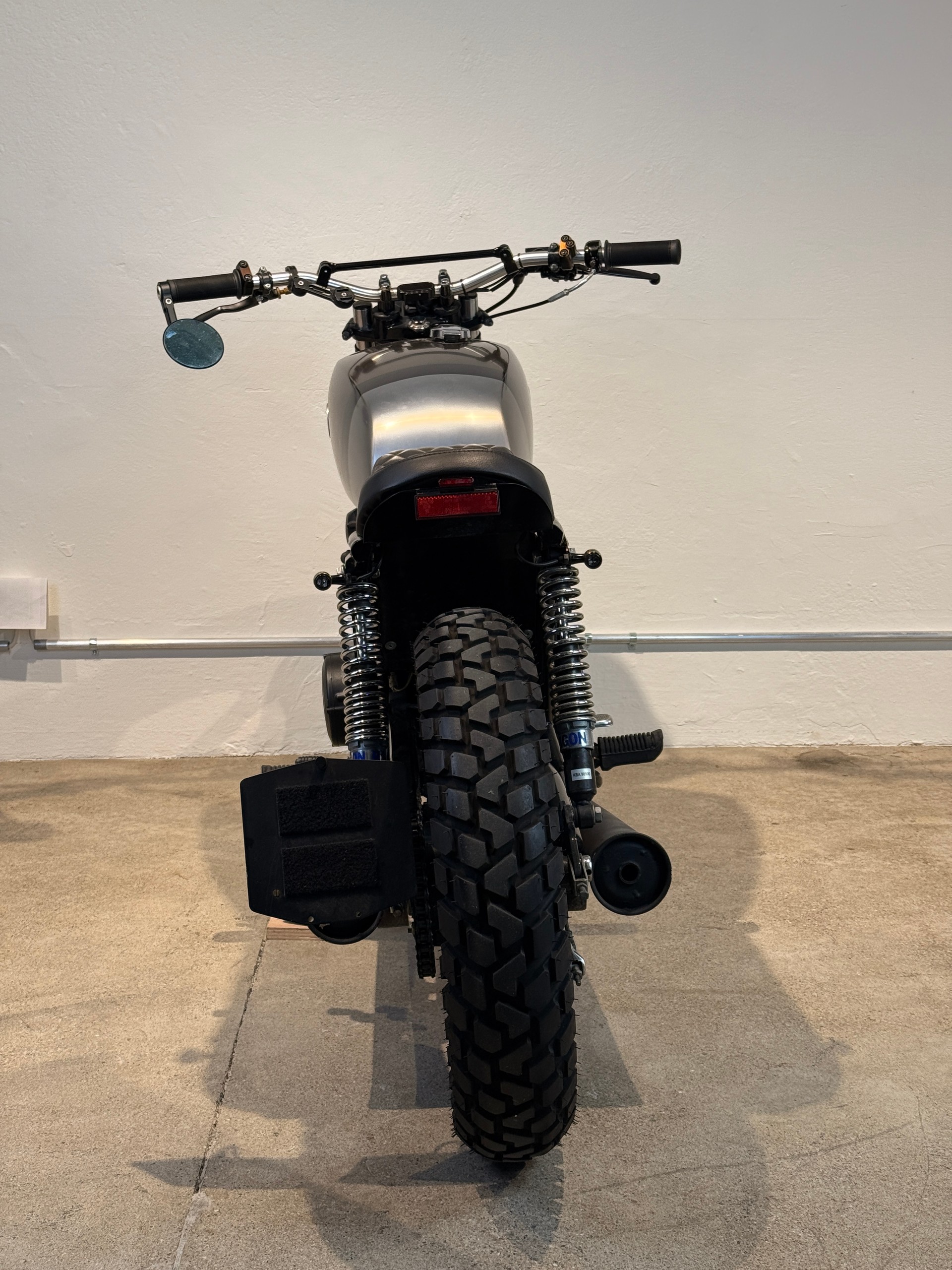 YAMAHA XS 250 SE-image-5