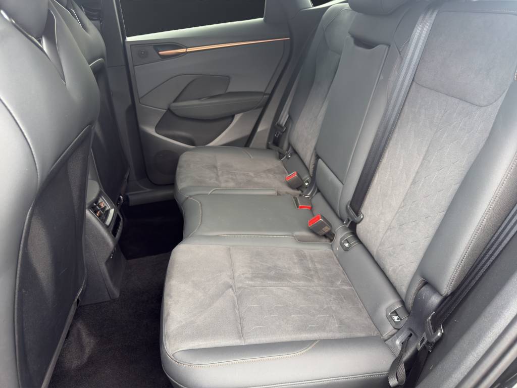 CUPRA Terramar 1.5 eTSI DSG-image-8
