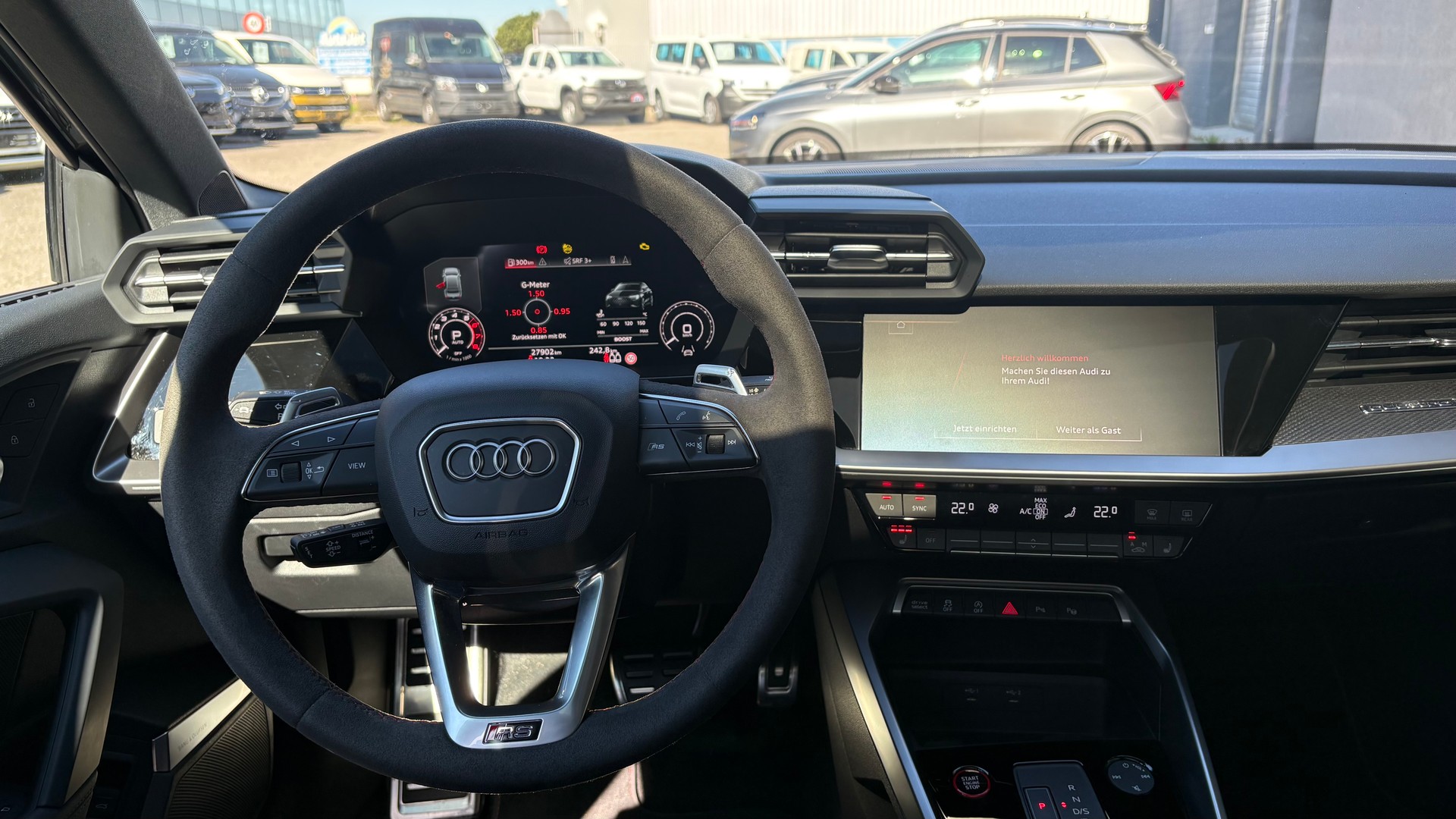AUDI RS3 Limousine 2.5 TSI quattro S-tronic-image-8