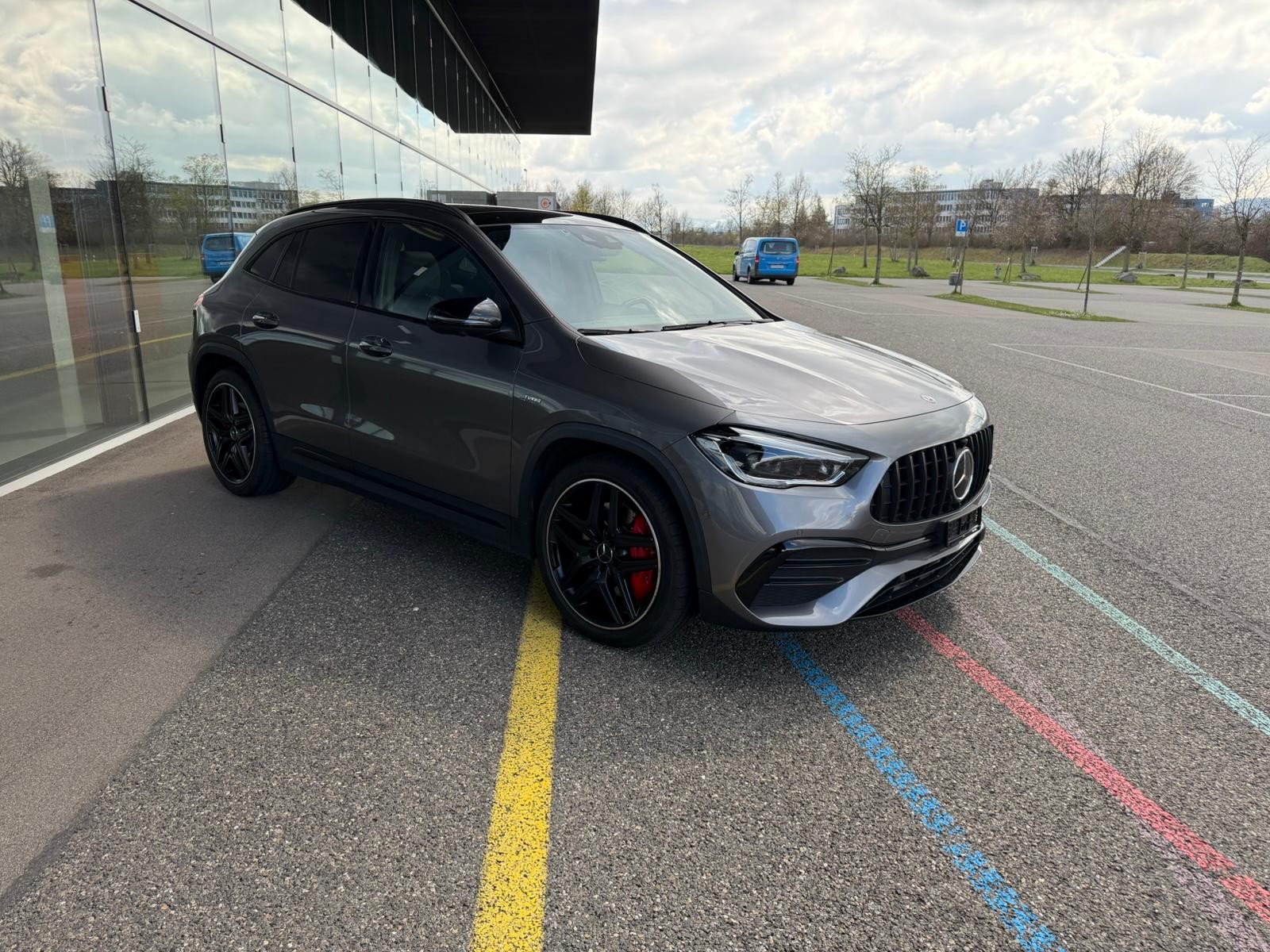 MERCEDES-BENZ GLA 35 AMG 4Matic 8G-Speedshift DCT-image-5