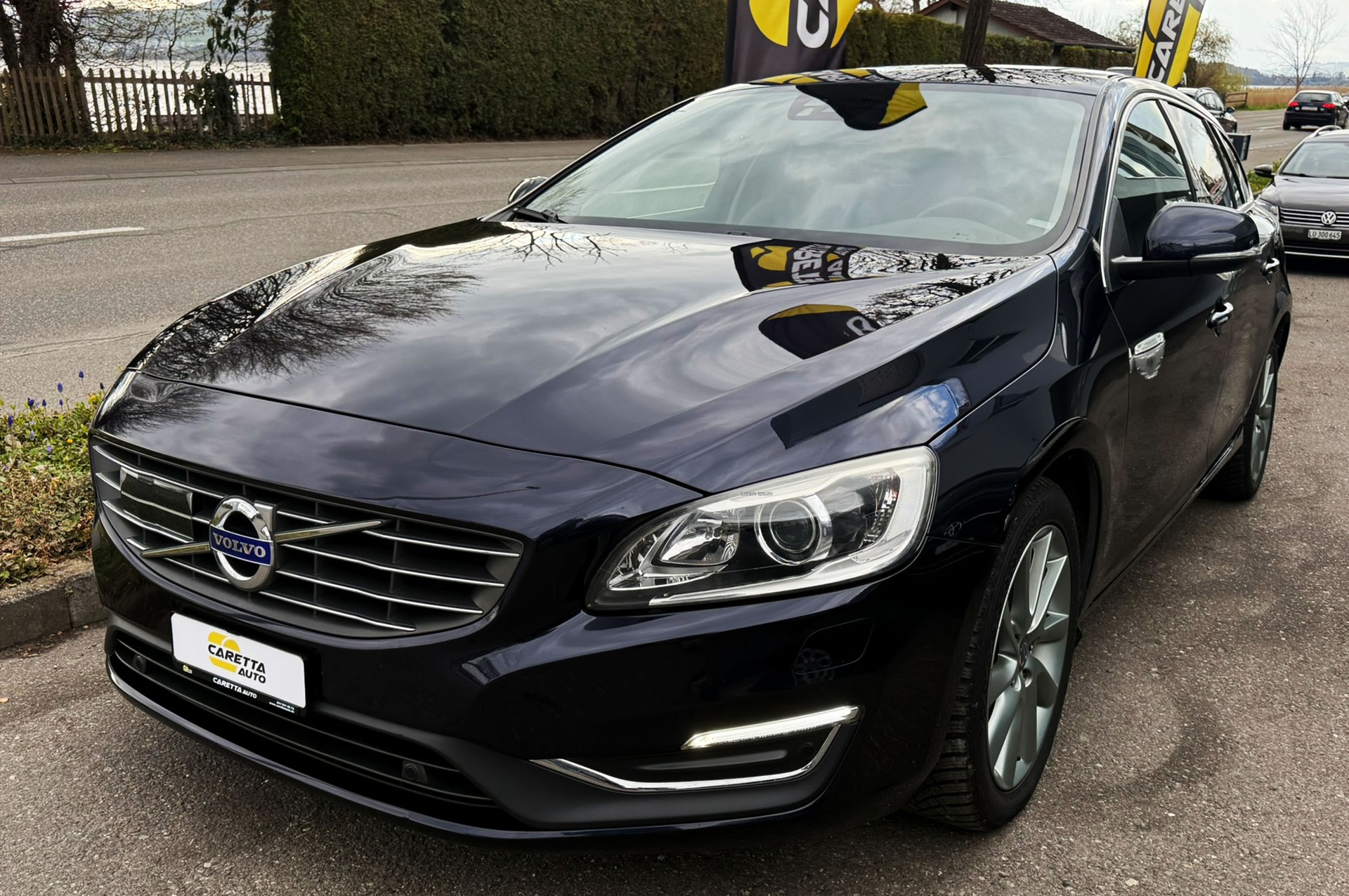 VOLVO V60 D4 Summum Geartronic-image-2