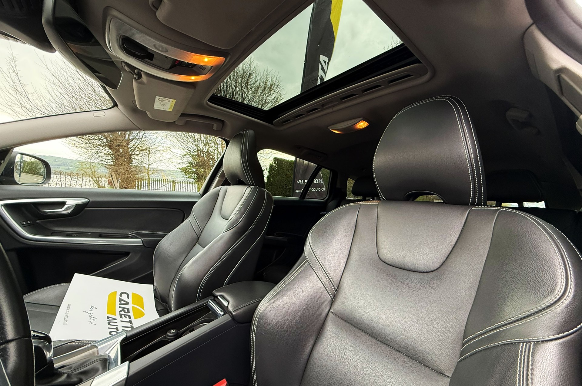 VOLVO V60 D4 Summum Geartronic-image-10