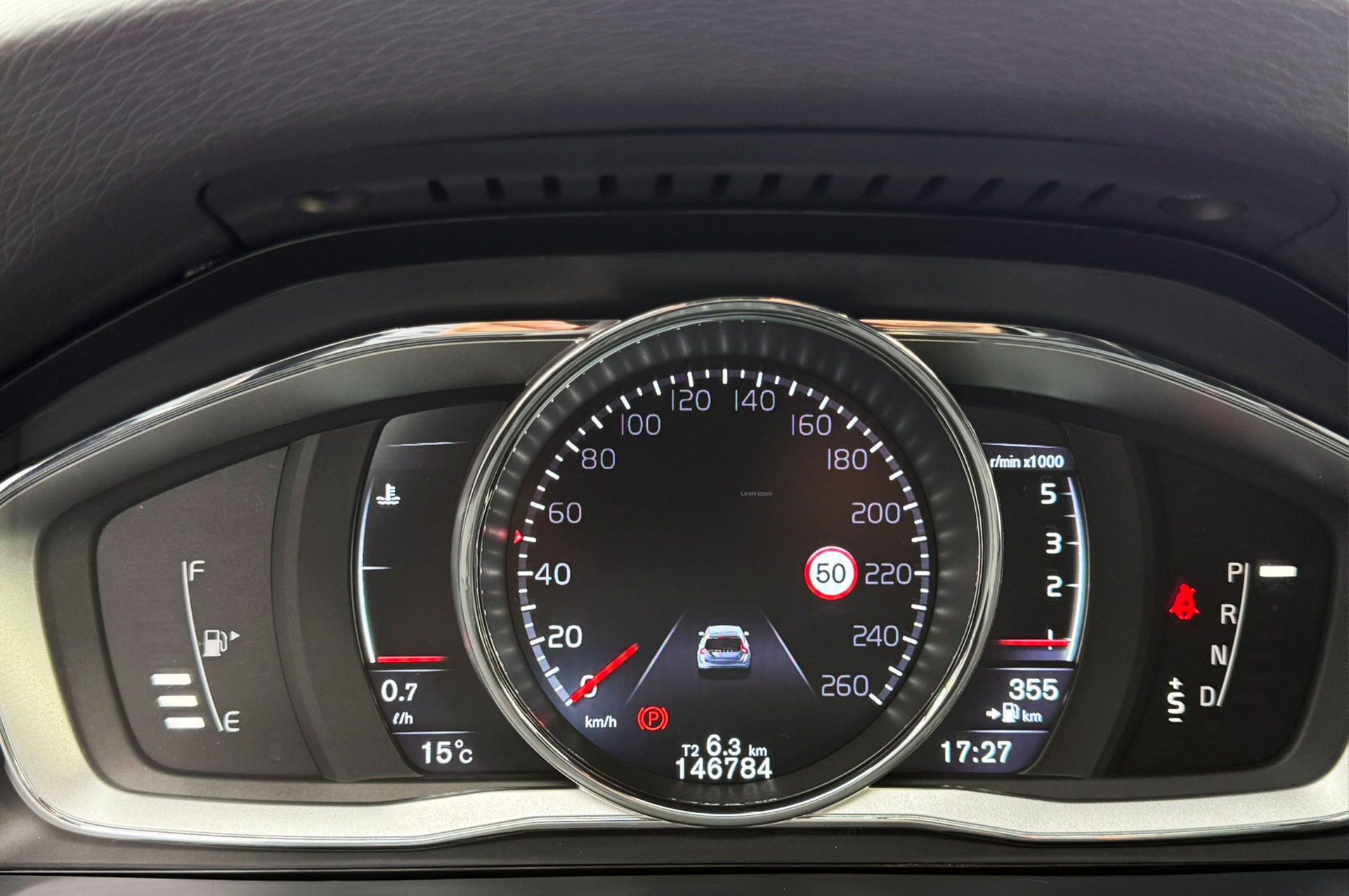 VOLVO V60 D4 Summum Geartronic-image-12