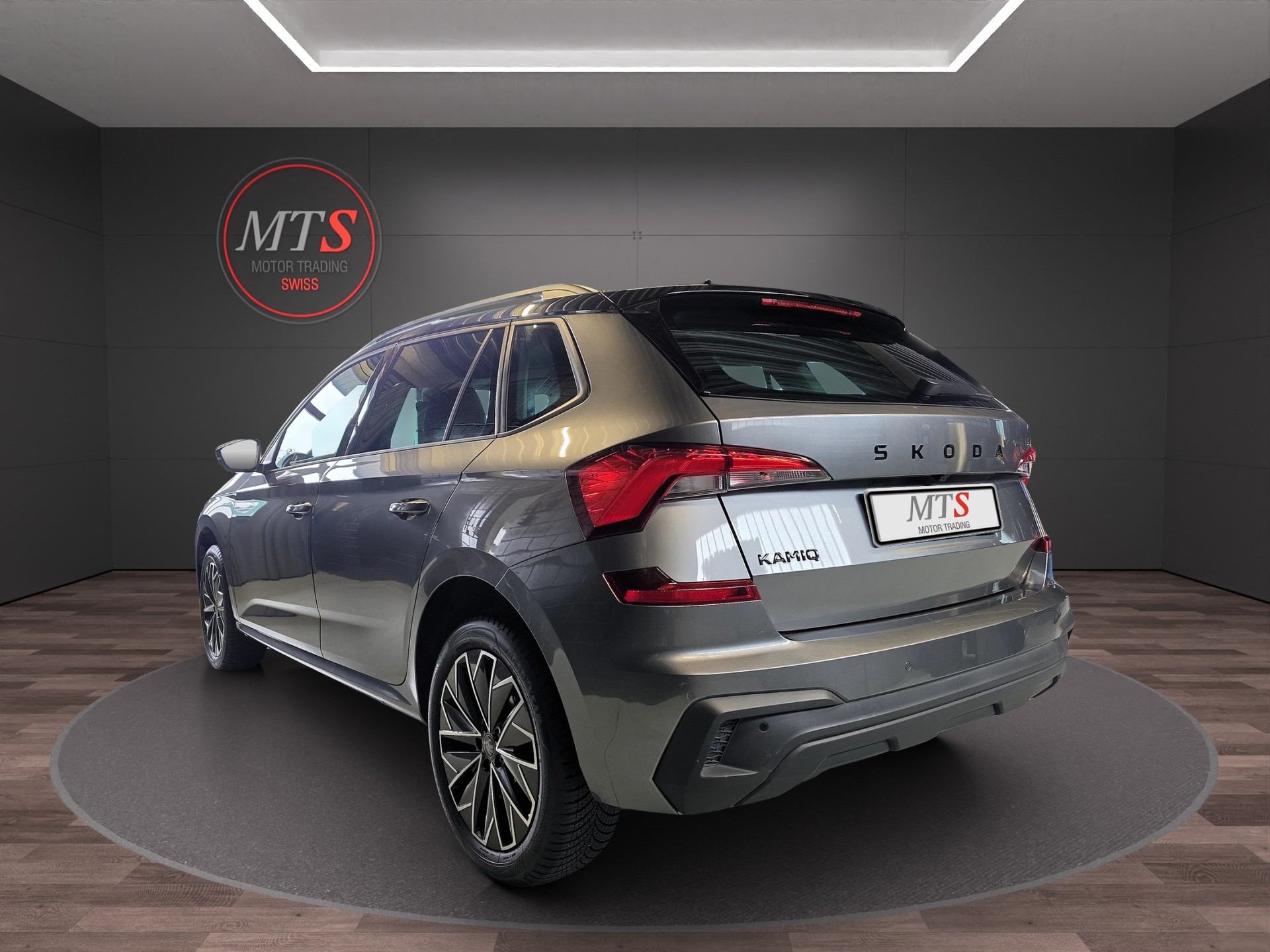 SKODA Kamiq 1.5 TSI Edition Plus DSG-showroom-element-3