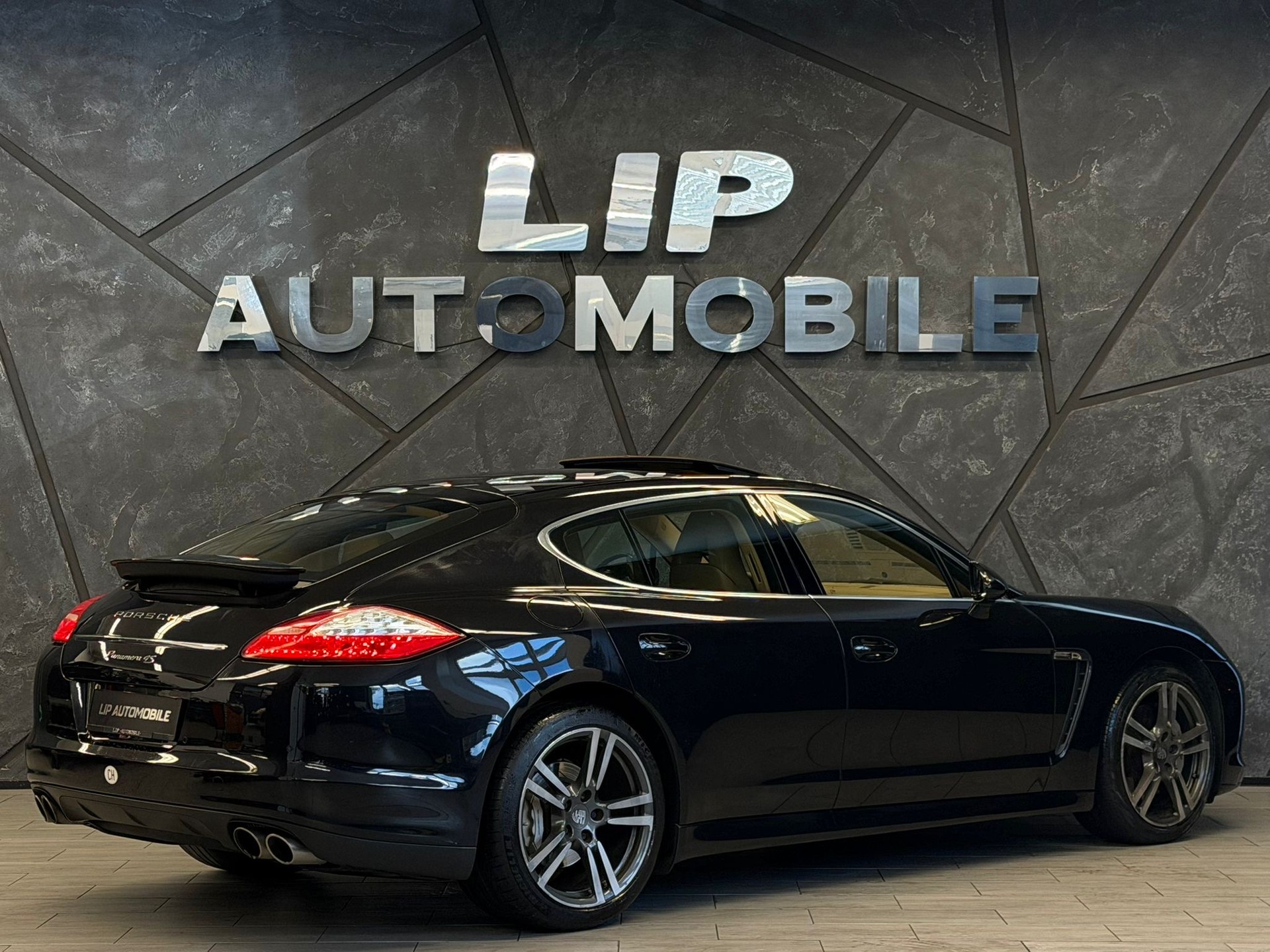 PORSCHE Panamera 4S 4.8 PDK-image-5