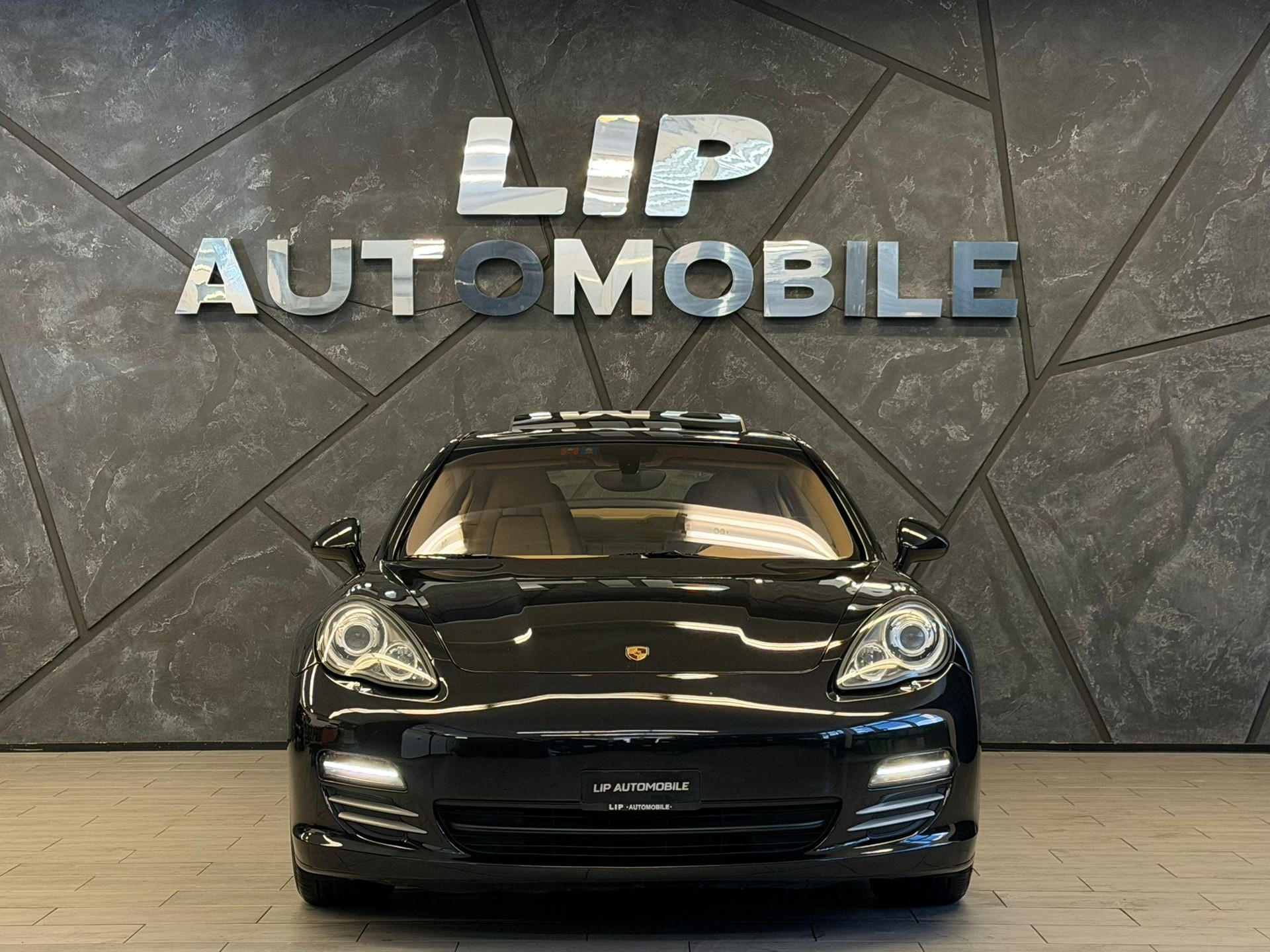 PORSCHE Panamera 4S 4.8 PDK-image-1