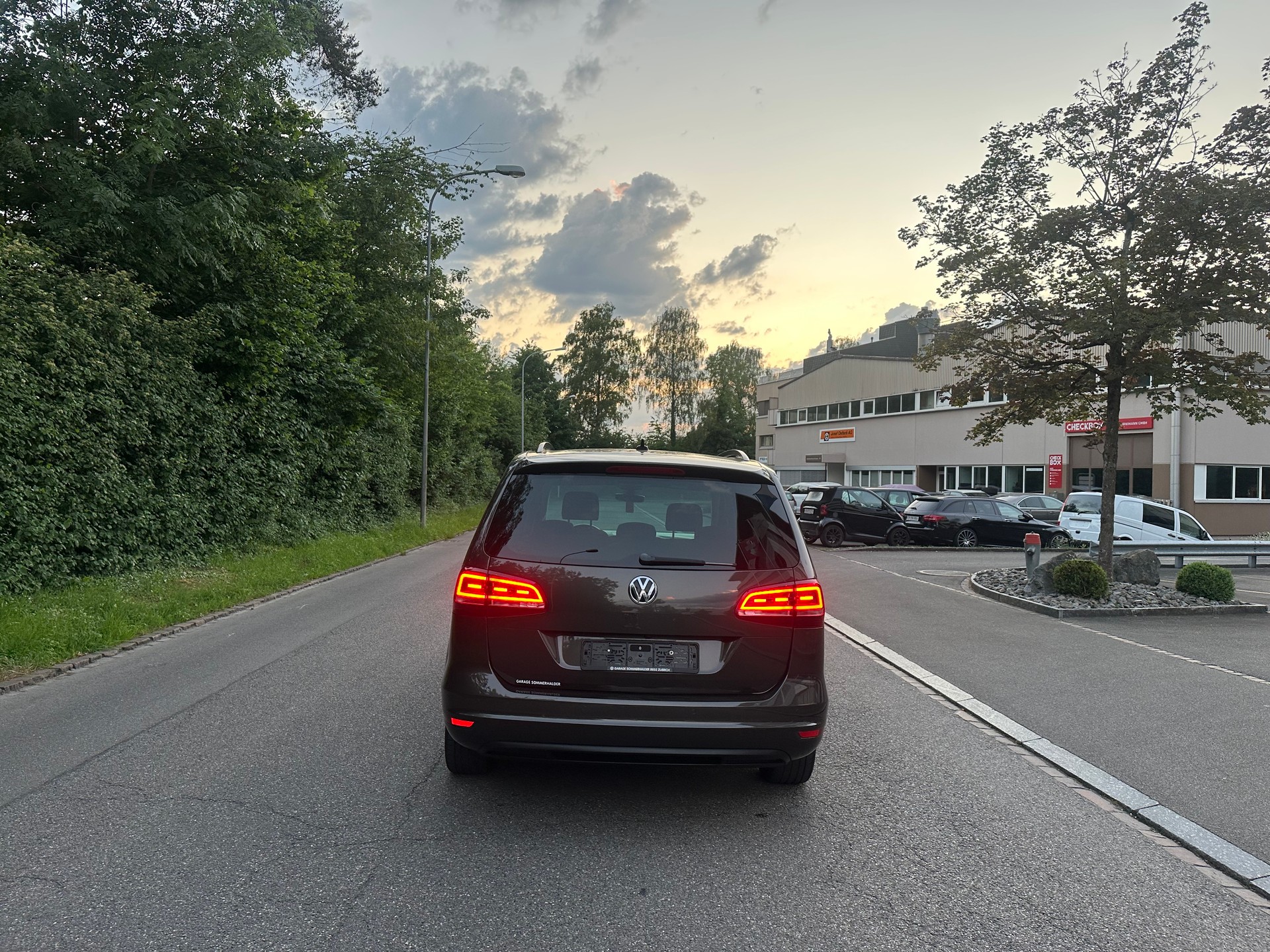VW Sharan 2.0 TSI BMT Comfortline 7-Sitzer-image-10