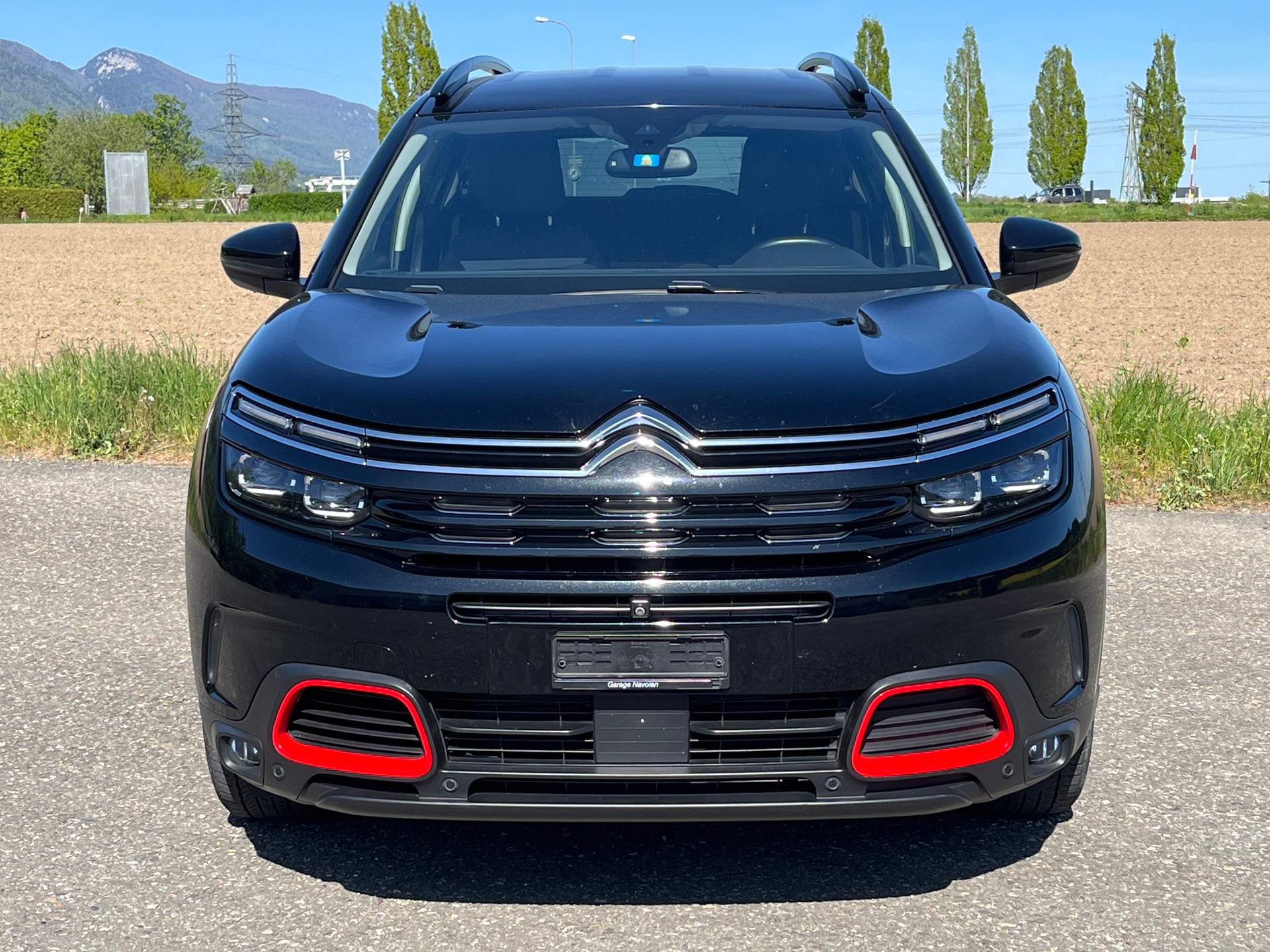 CITROEN C5 Aircross 1.5 BlueHD Shine EAT8-image-1