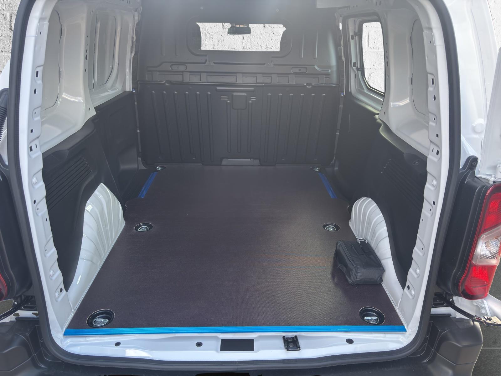 PEUGEOT Partner Kaw. 650 Standard 1.5 BlueHDI 130 S/S-image-9