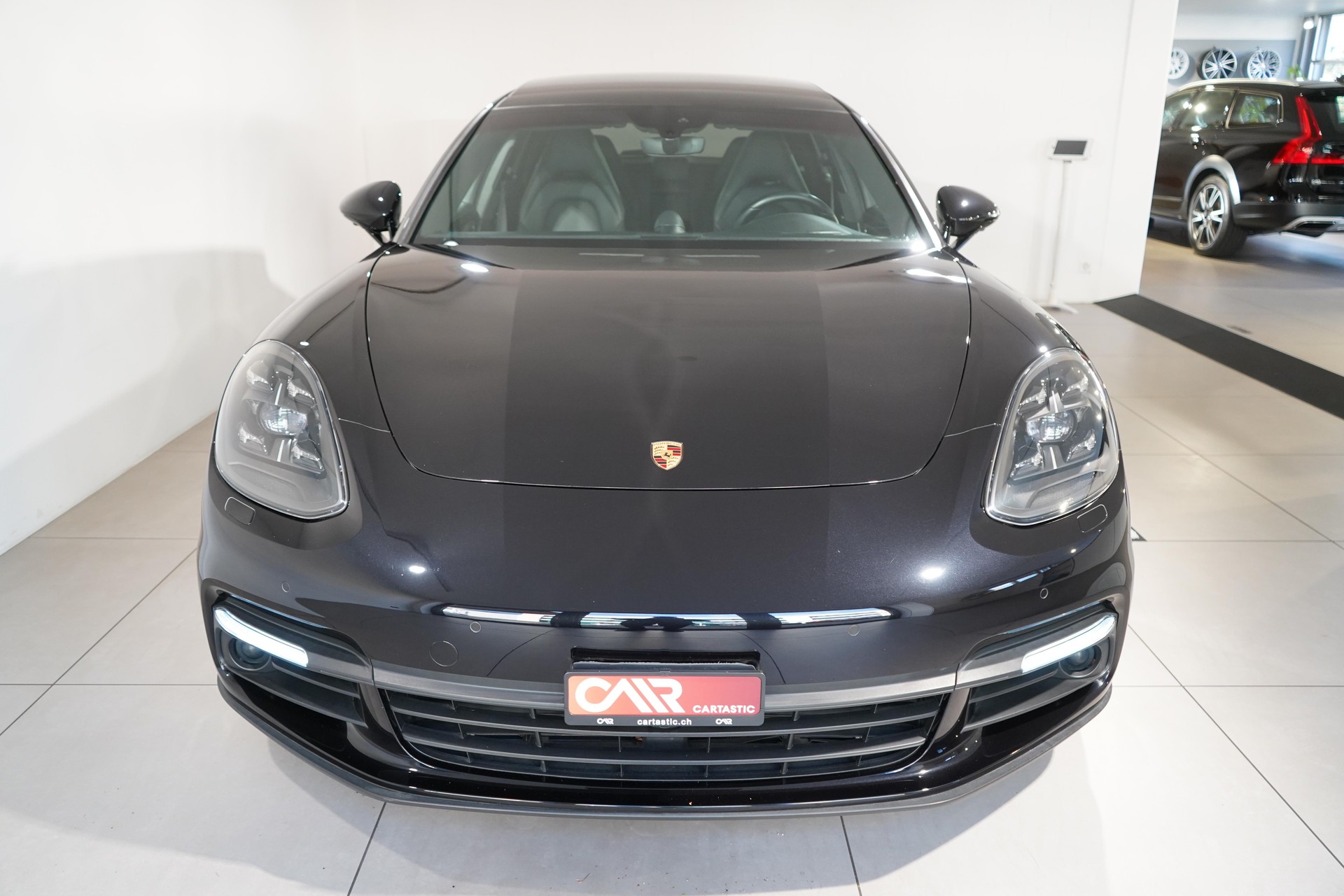 PORSCHE Panamera Sport Turismo 3.0 V6 4-image-1