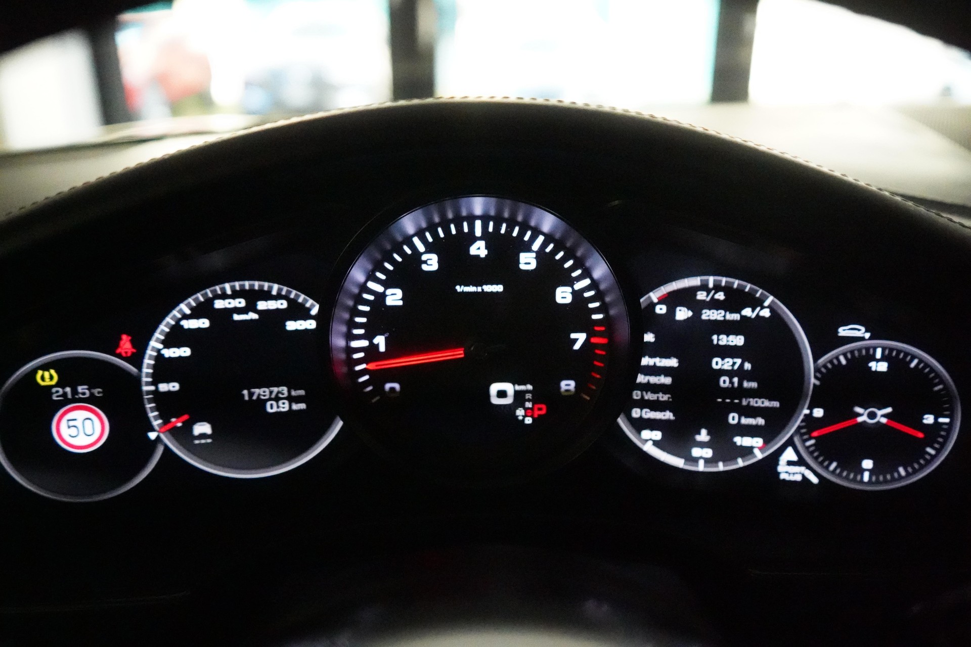 PORSCHE Panamera Sport Turismo 3.0 V6 4-image-8