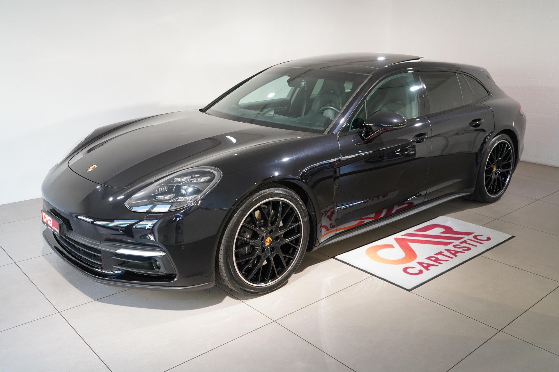 PORSCHE Panamera Sport Turismo 3.0 V6 4-image-0