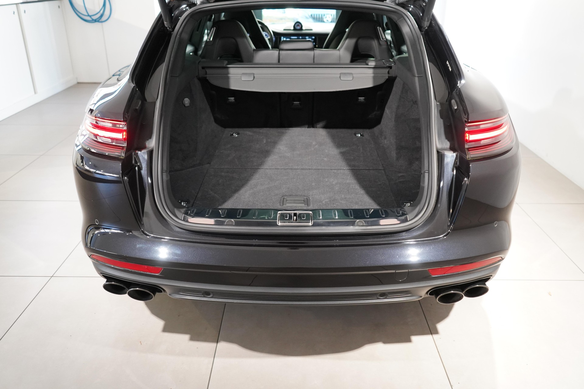 PORSCHE Panamera Sport Turismo 3.0 V6 4-image-4