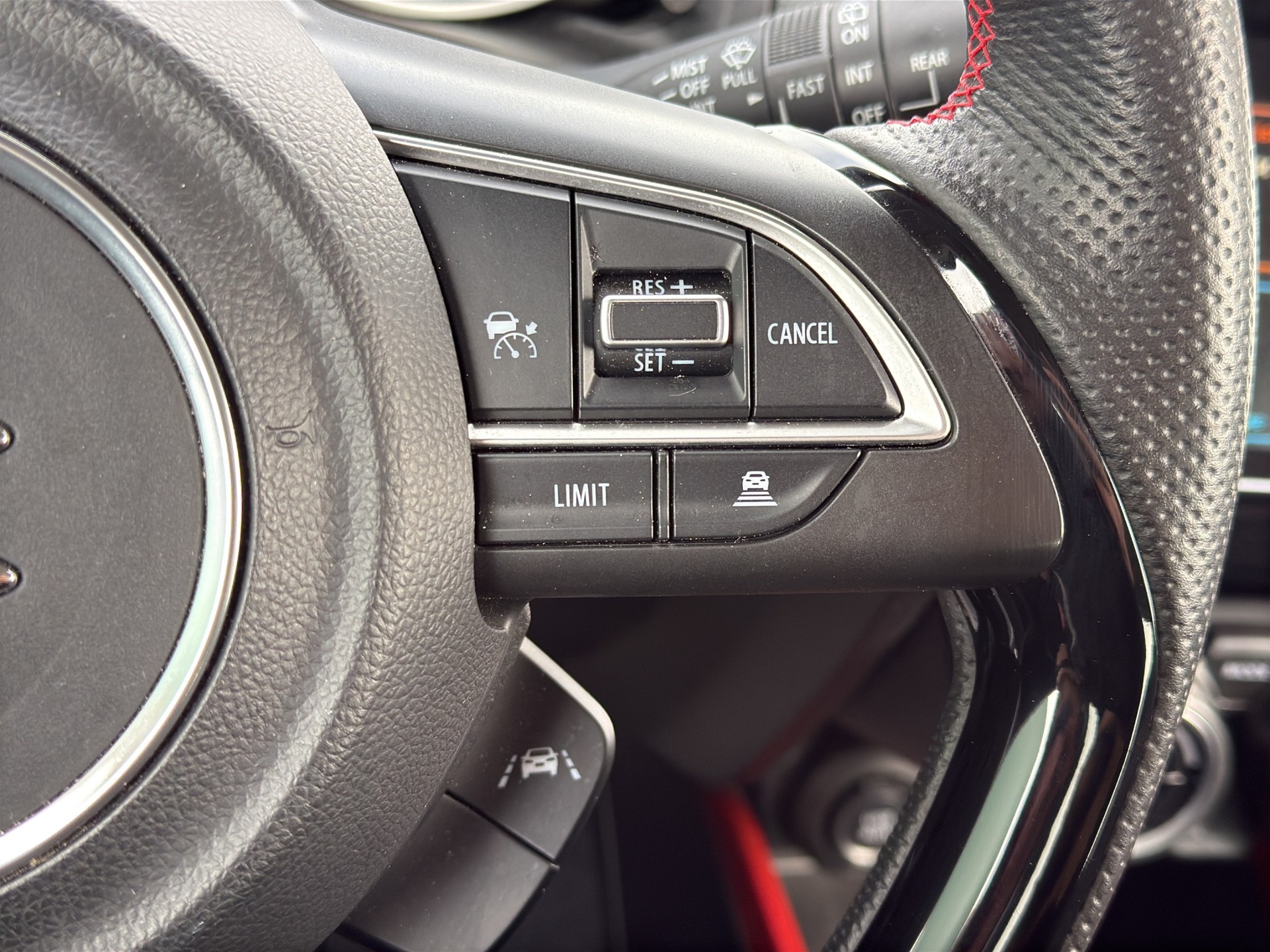 SUZUKI Swift 1.4 T Sport Compact Top Hybrid-image-16
