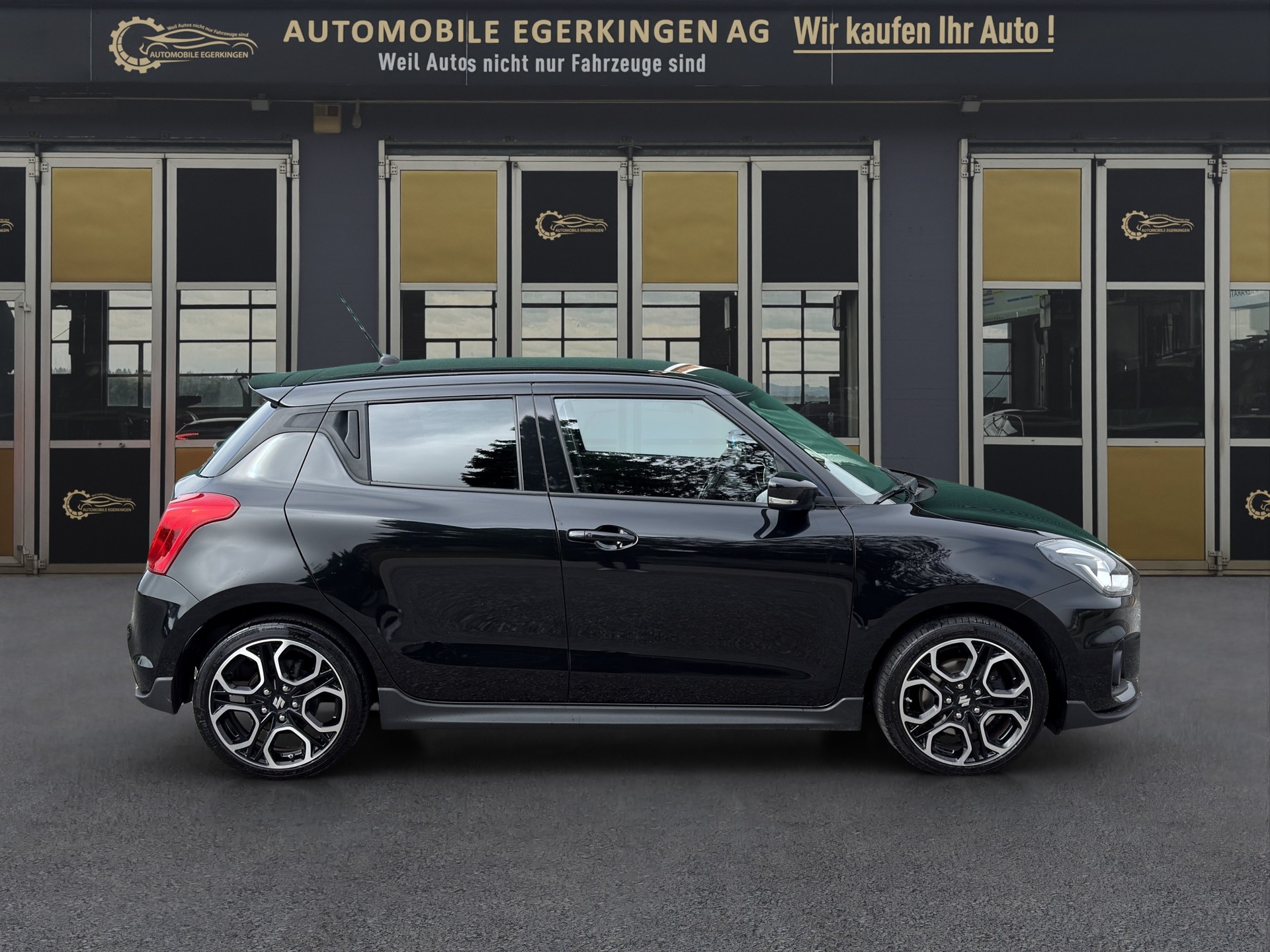 SUZUKI Swift 1.4 T Sport Compact Top Hybrid-showroom-element-3