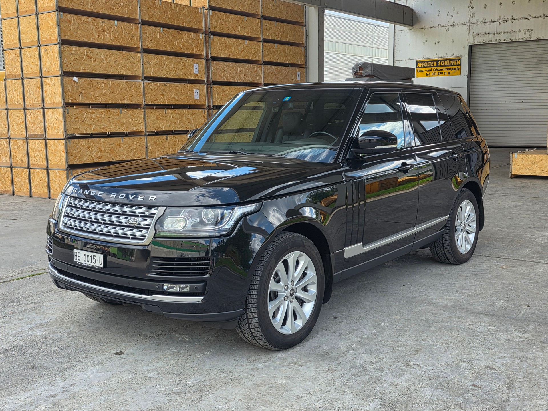 LAND ROVER Range Rover 3.0 TDV6 Vogue Automatic-image-4