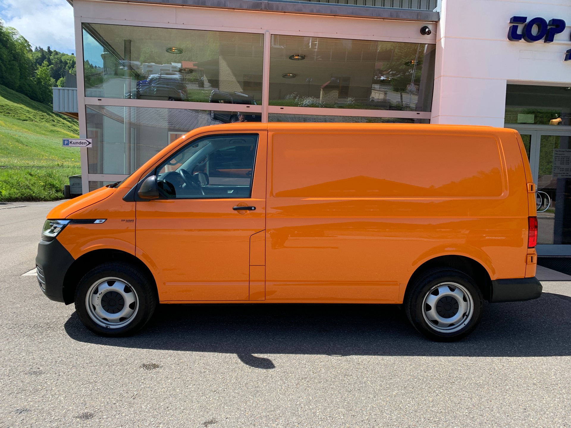 VW T6.1 2.0 Bi-TDI 4Motion DSG-showroom-element-3