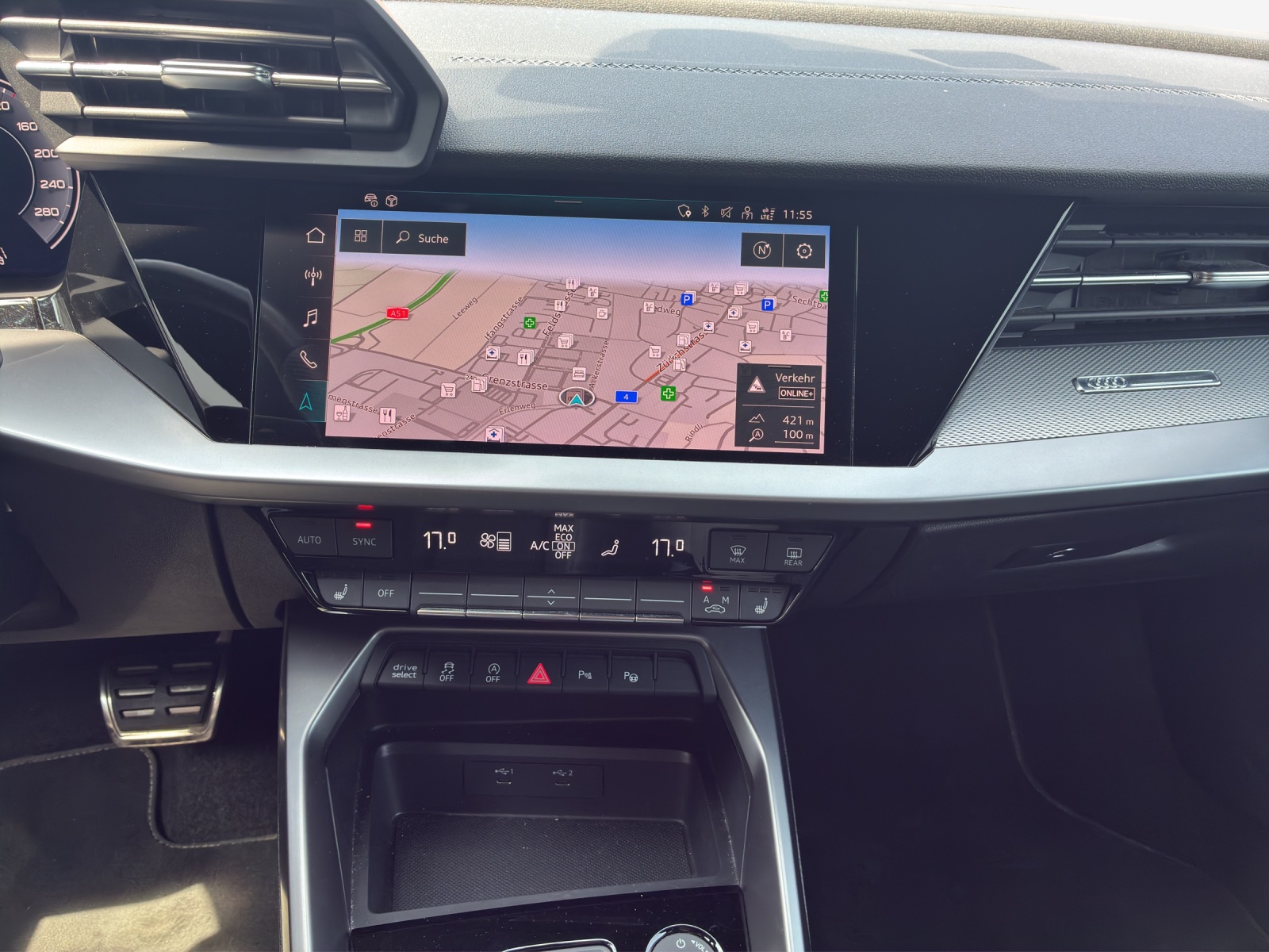 AUDI A3 Sportback 35 TFSI S line Attraction S-tronic-image-10