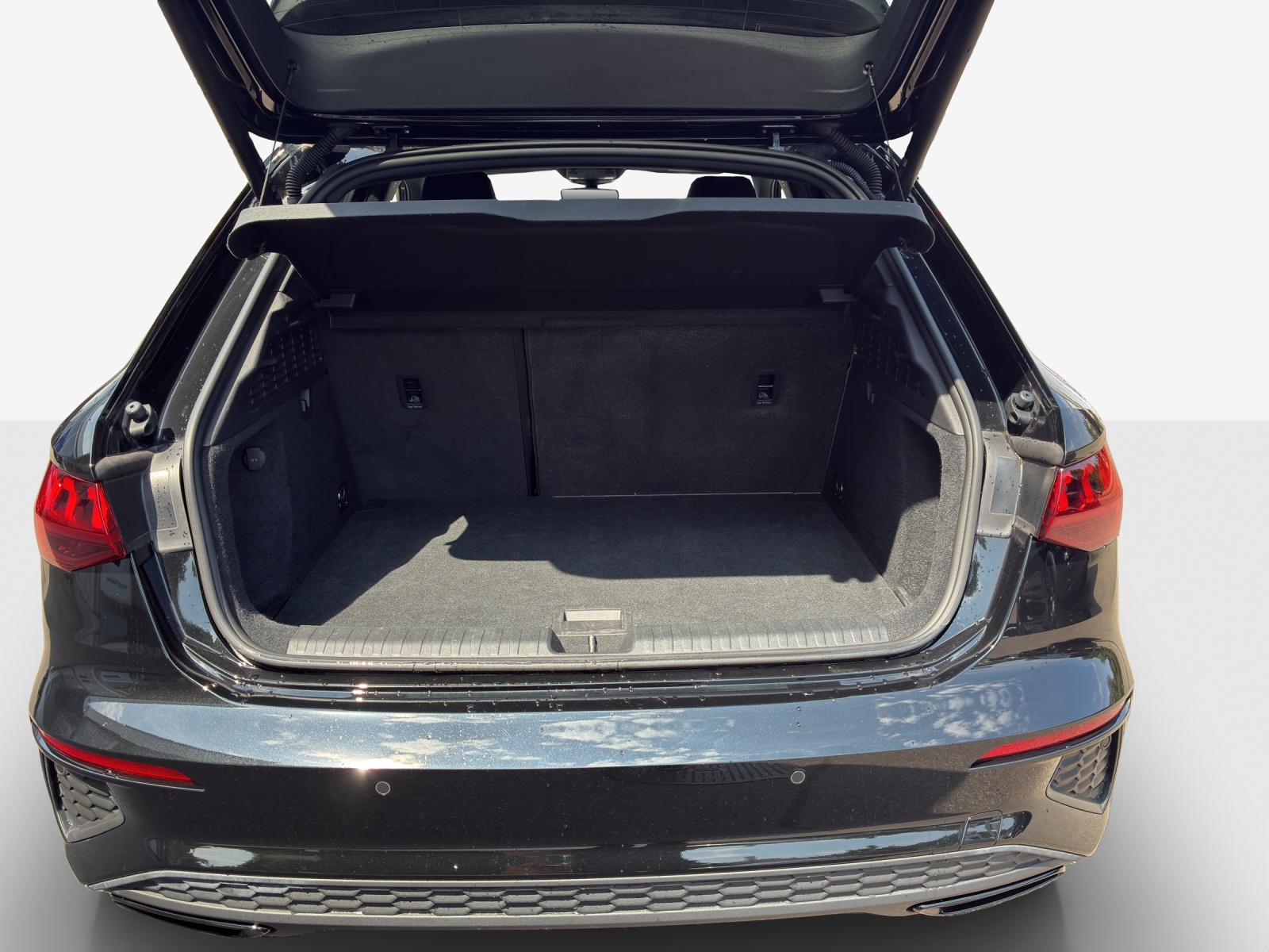 AUDI A3 Sportback 35 TFSI S line Attraction S-tronic-image-12