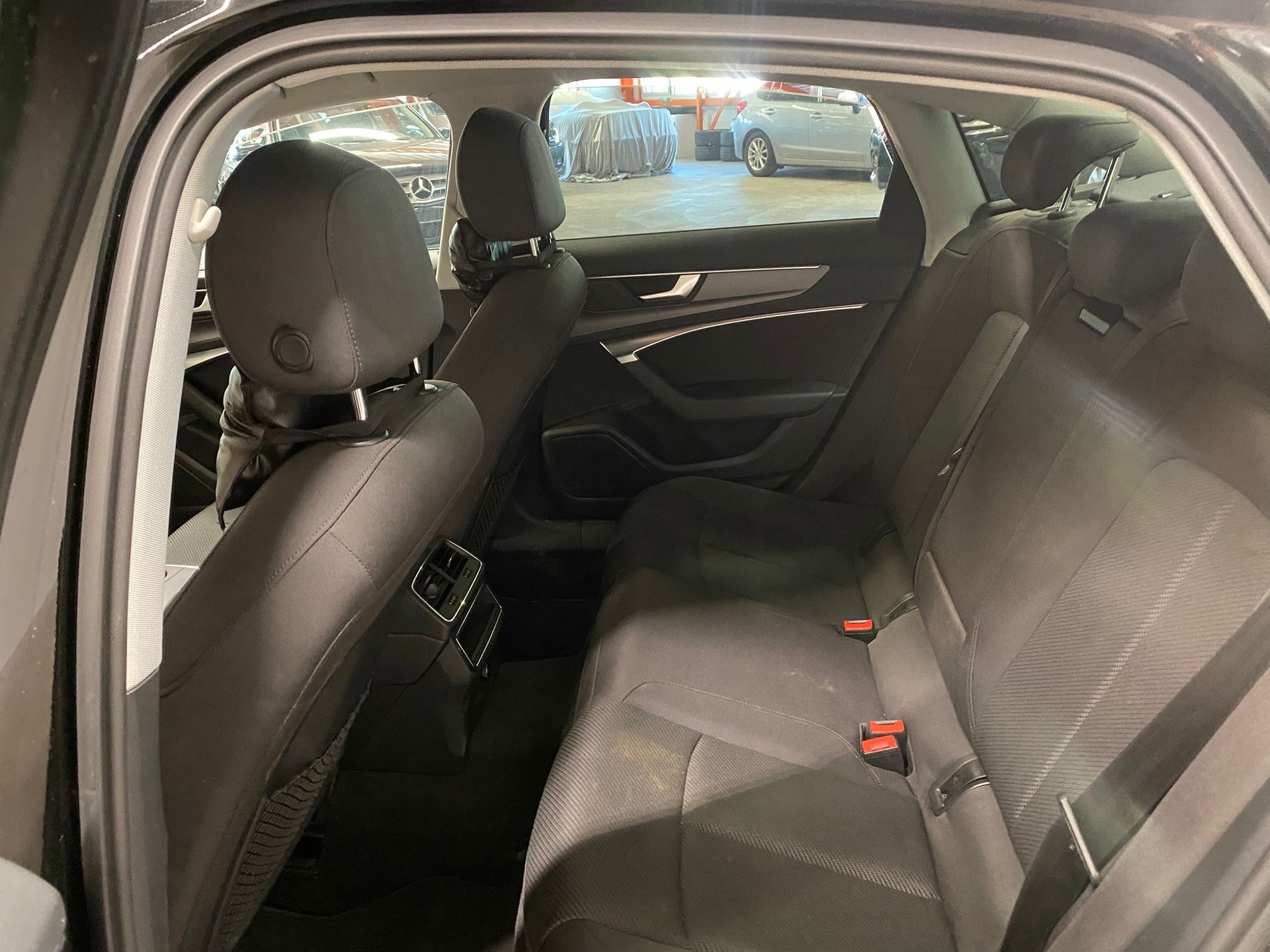 AUDI A6 Limousine 40 TDI S-tronic-image-11